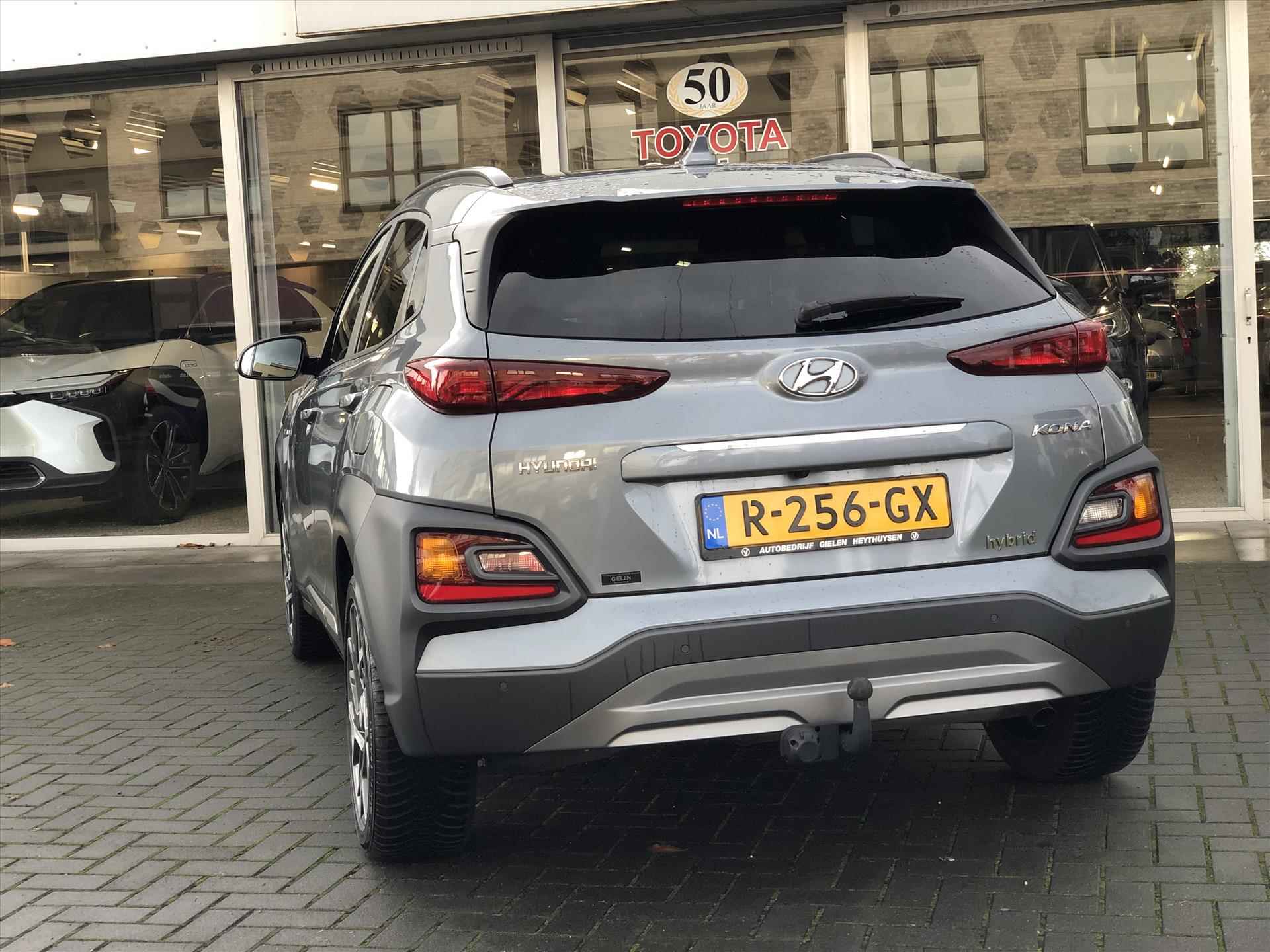 Hyundai Kona 1.6 GDI HEV Fashion | Trekhaak, Half leer, Stoel + Stuurverwarming, Navigatie, Carplay, Privacy Glass, Weinig KM,1.300KG Trekgewicht - 11/39