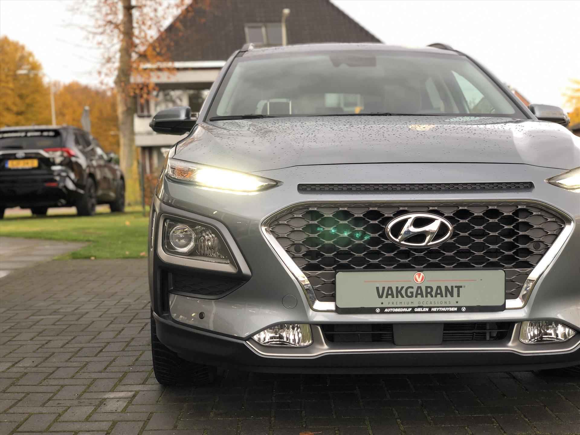 Hyundai Kona 1.6 GDI HEV Fashion | Trekhaak, Half leer, Stoel + Stuurverwarming, Navigatie, Carplay, Privacy Glass, Weinig KM,1.300KG Trekgewicht - 7/39