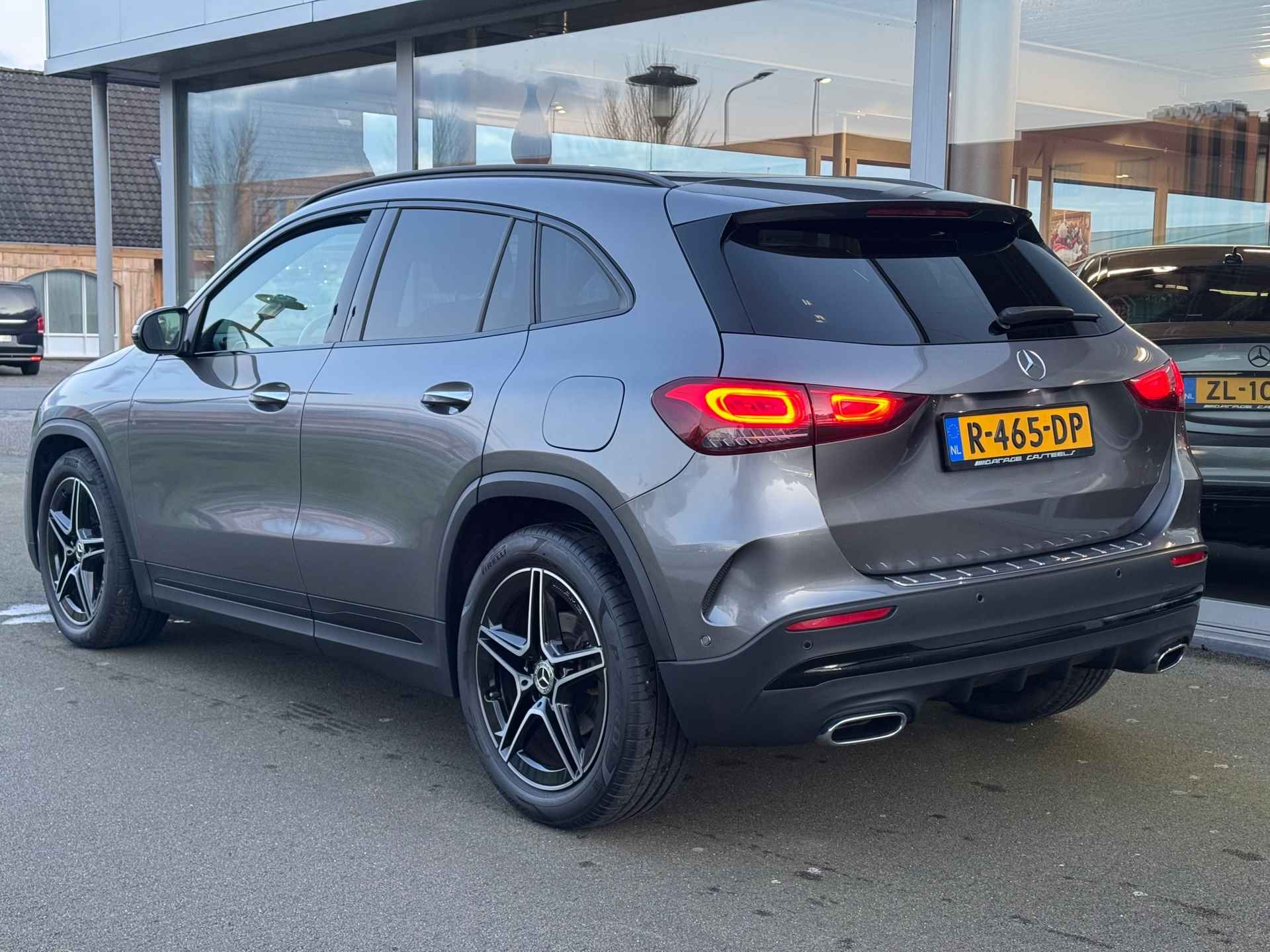 Mercedes-Benz GLA-klasse 200 AMG Line Night- pakket Automaat , sfeer verlichting , achteruitrijcamera - 5/24