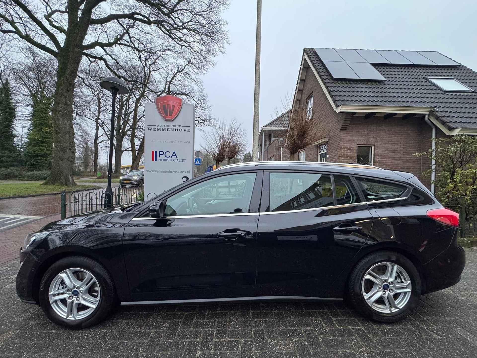 Ford FOCUS Wagon 1.5 EcoBlue Trend Edition Business Airco/Alu wielen/Navi/Camera - 8/41