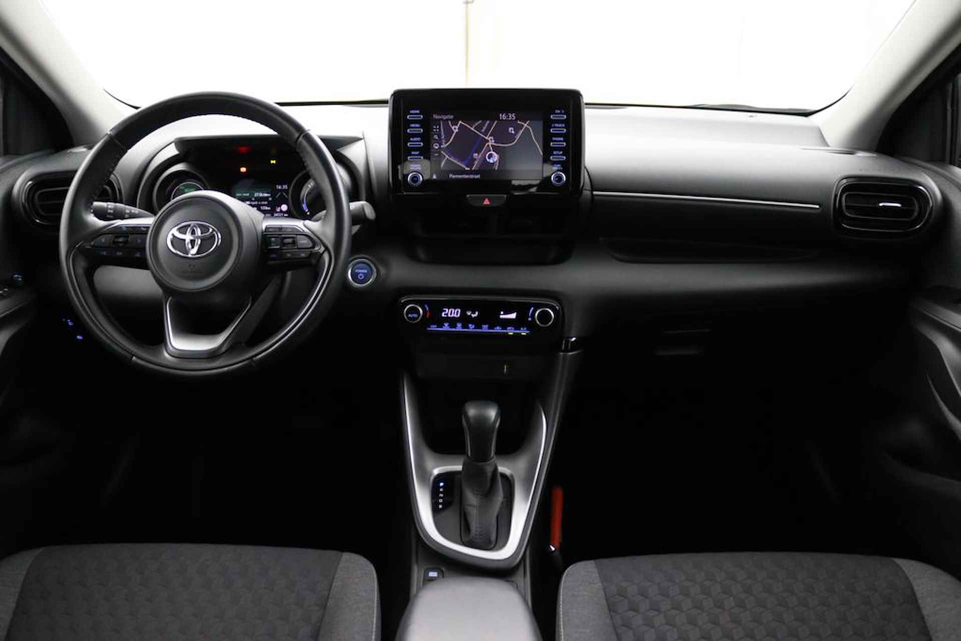 Toyota Yaris 1.5 Hybrid Dynamic | Navigatie | Apple Carplay | Android Auto | Keyless Entry | Led Verlichting | - 12/46