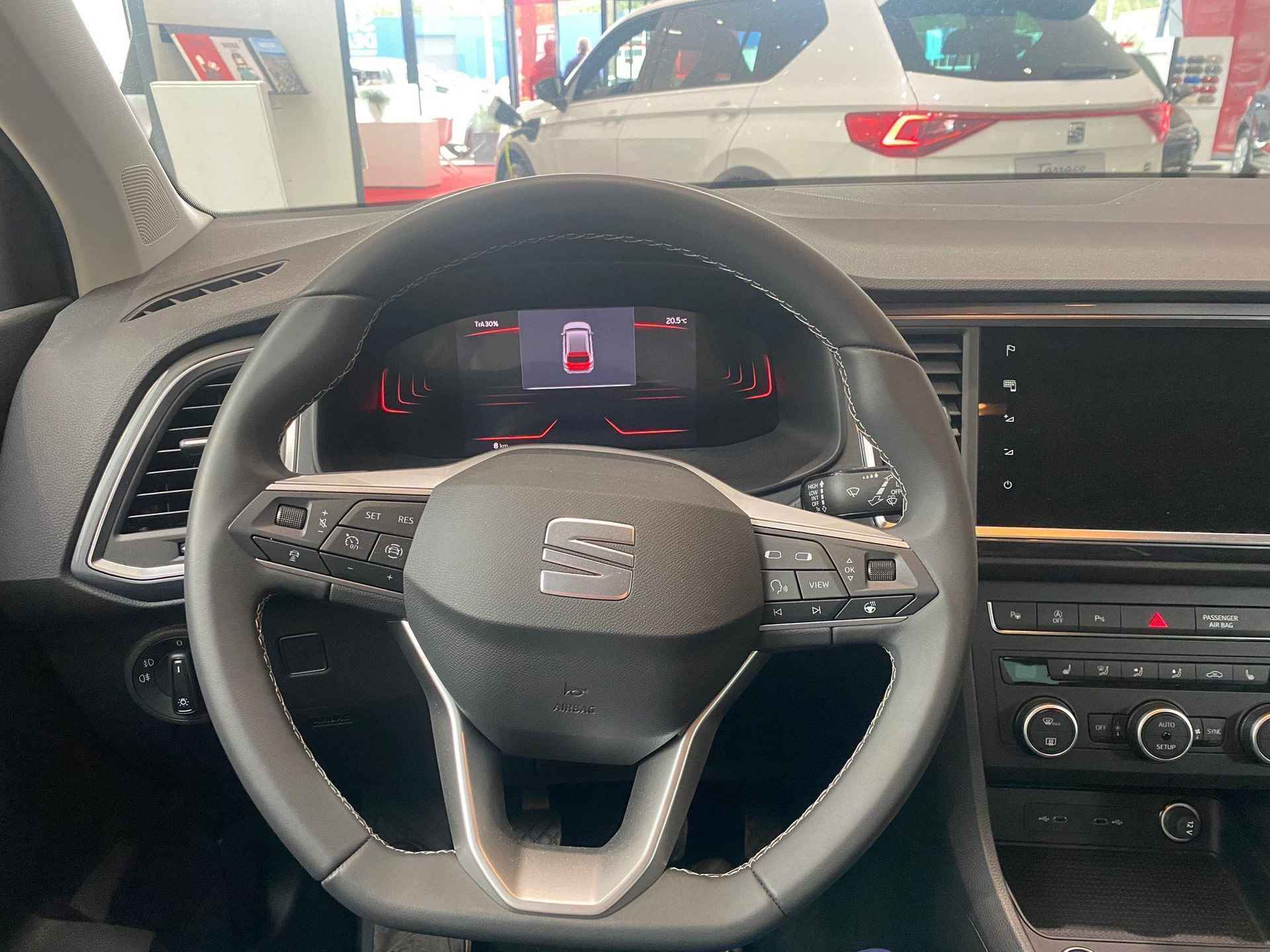 SEAT Ateca 1.5 TSI Style Business Intense 150 PK | LED Koplampen | Navigatie | Climate Control | Achteruitrijcamera | Stoelverwarming | Adaptive Cruise control | Parkeersensoren | Apple Carplay/Android Auto | Privacy Glass | Lichtmetalen velgen | - 11/17