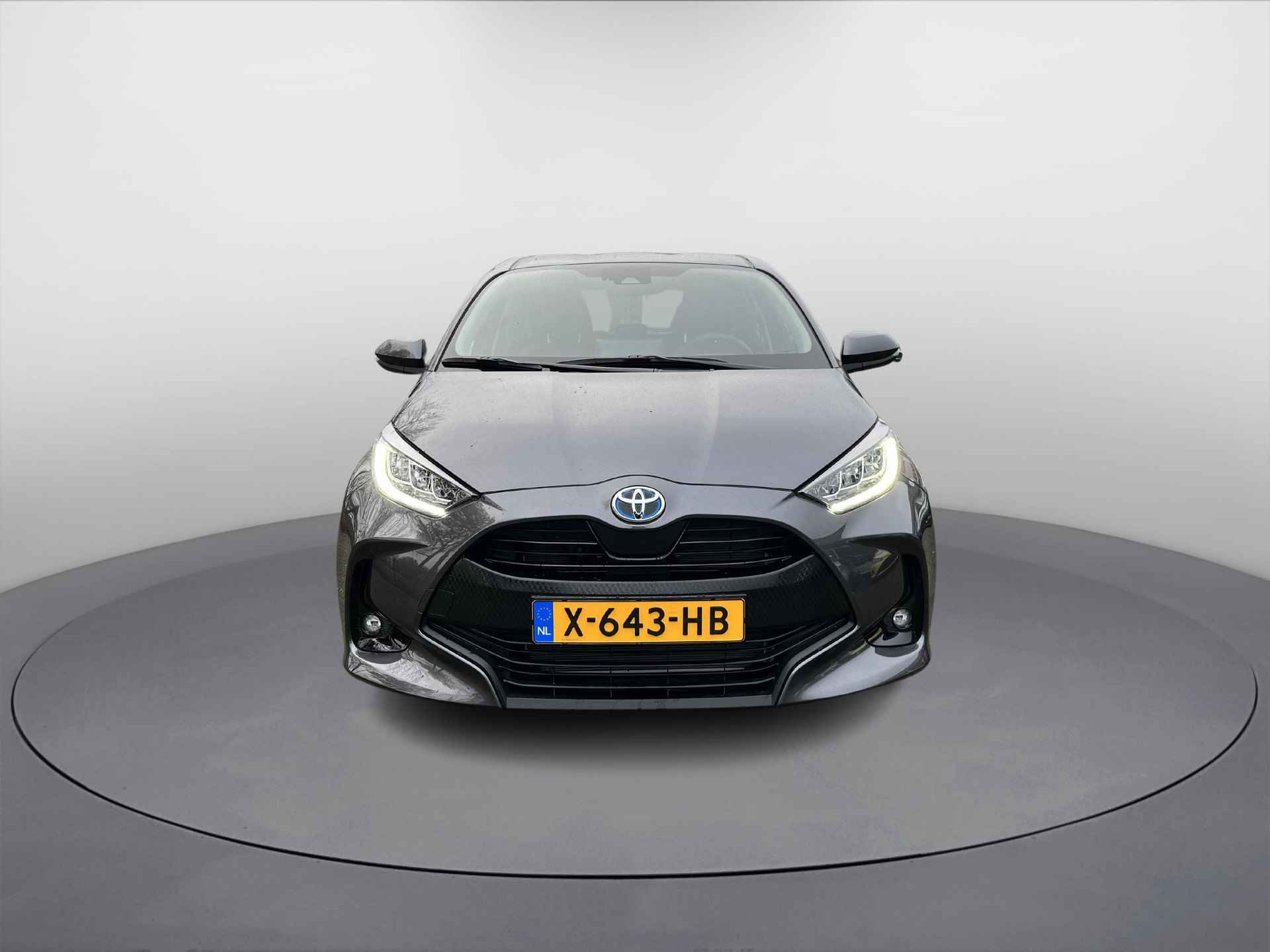 Toyota Yaris 1.5 Hybrid Dynamic | Carplay | LED koplampen | Keyless entry | Licht metalen velgen | - 9/24