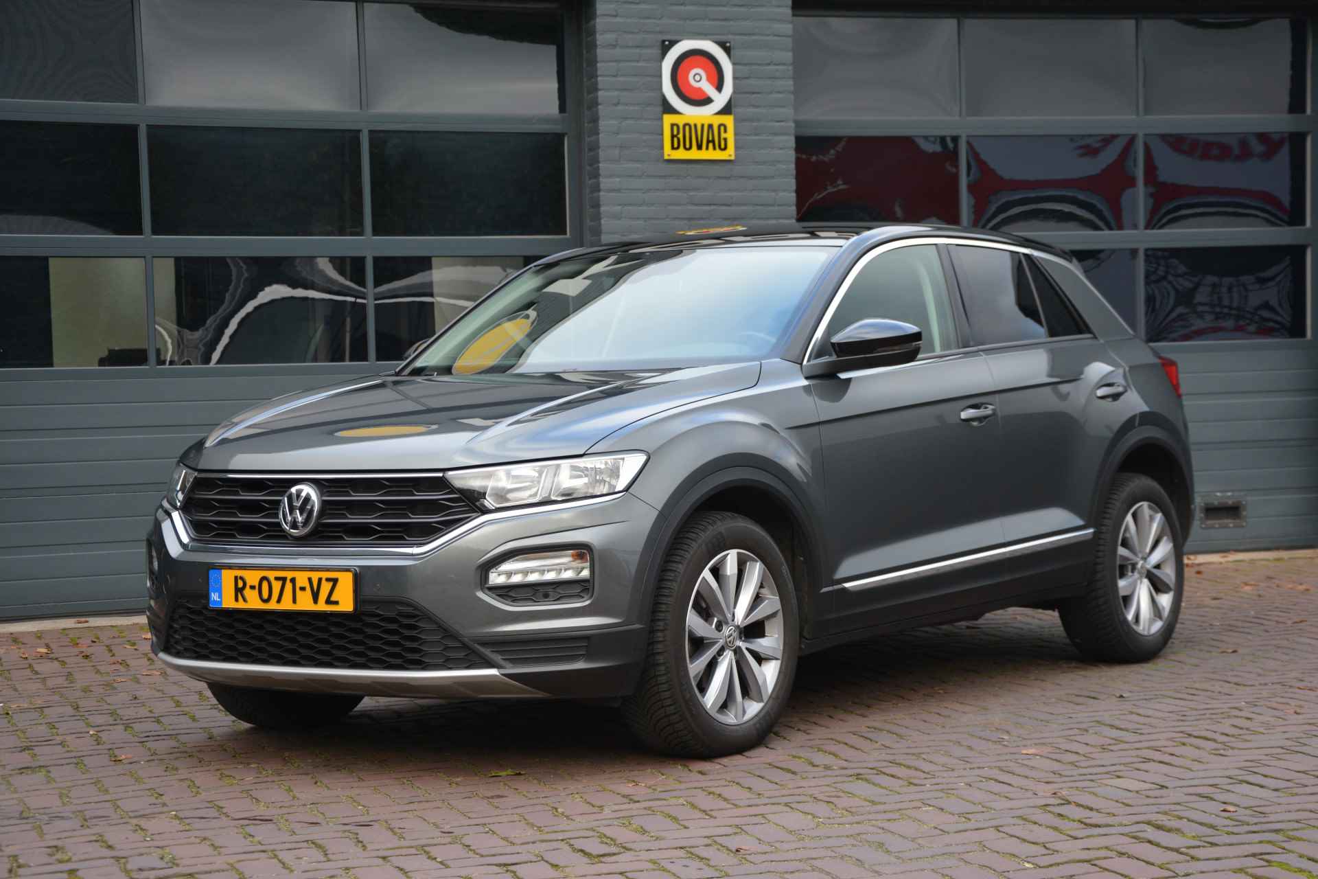 Volkswagen T-Roc 1.0 TSI Sport - 3/23