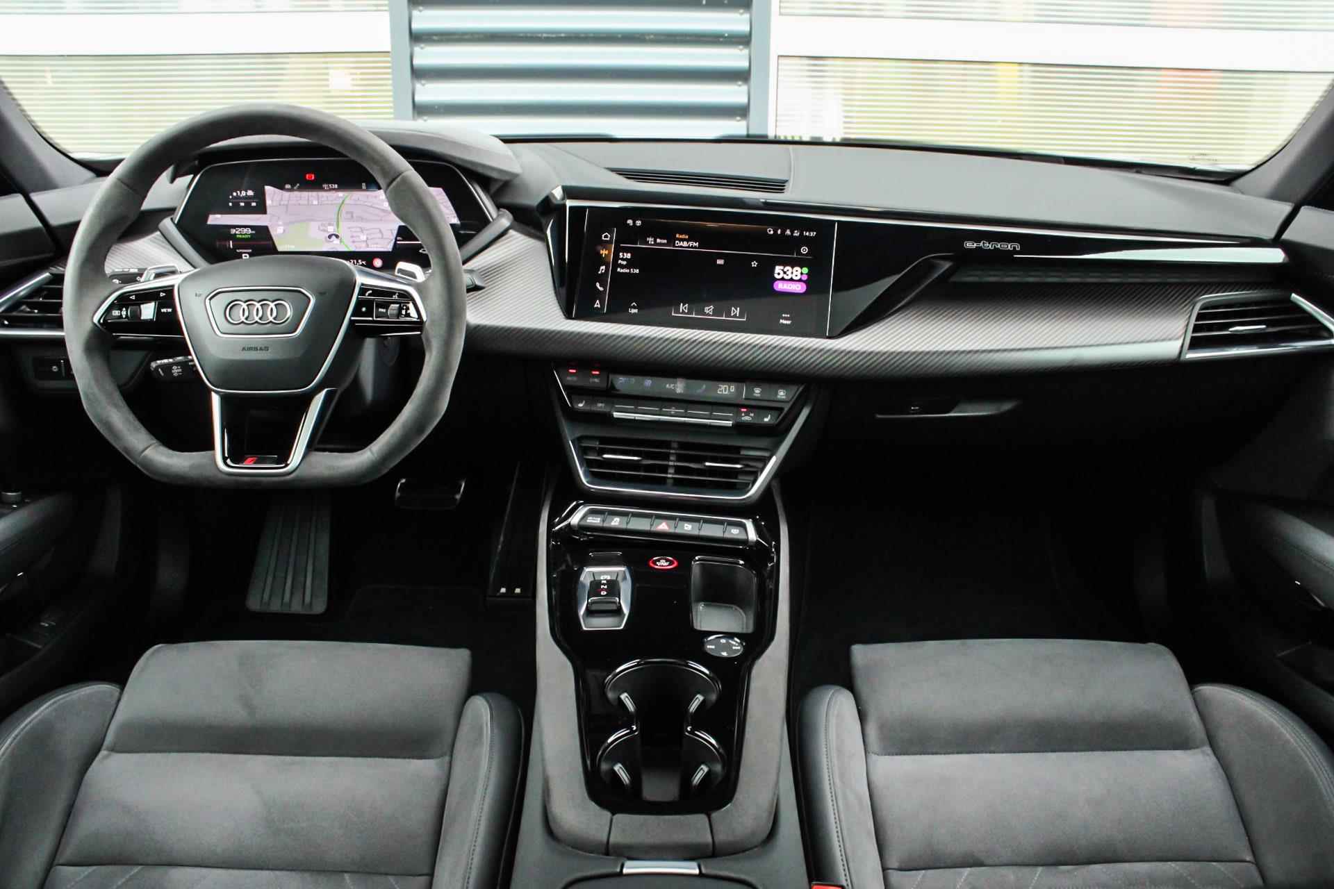 Audi RS e-tron GT 598pk | Vierwielbesturing | Matrix LED | 360 Camera | Tour Pakket - 5/71