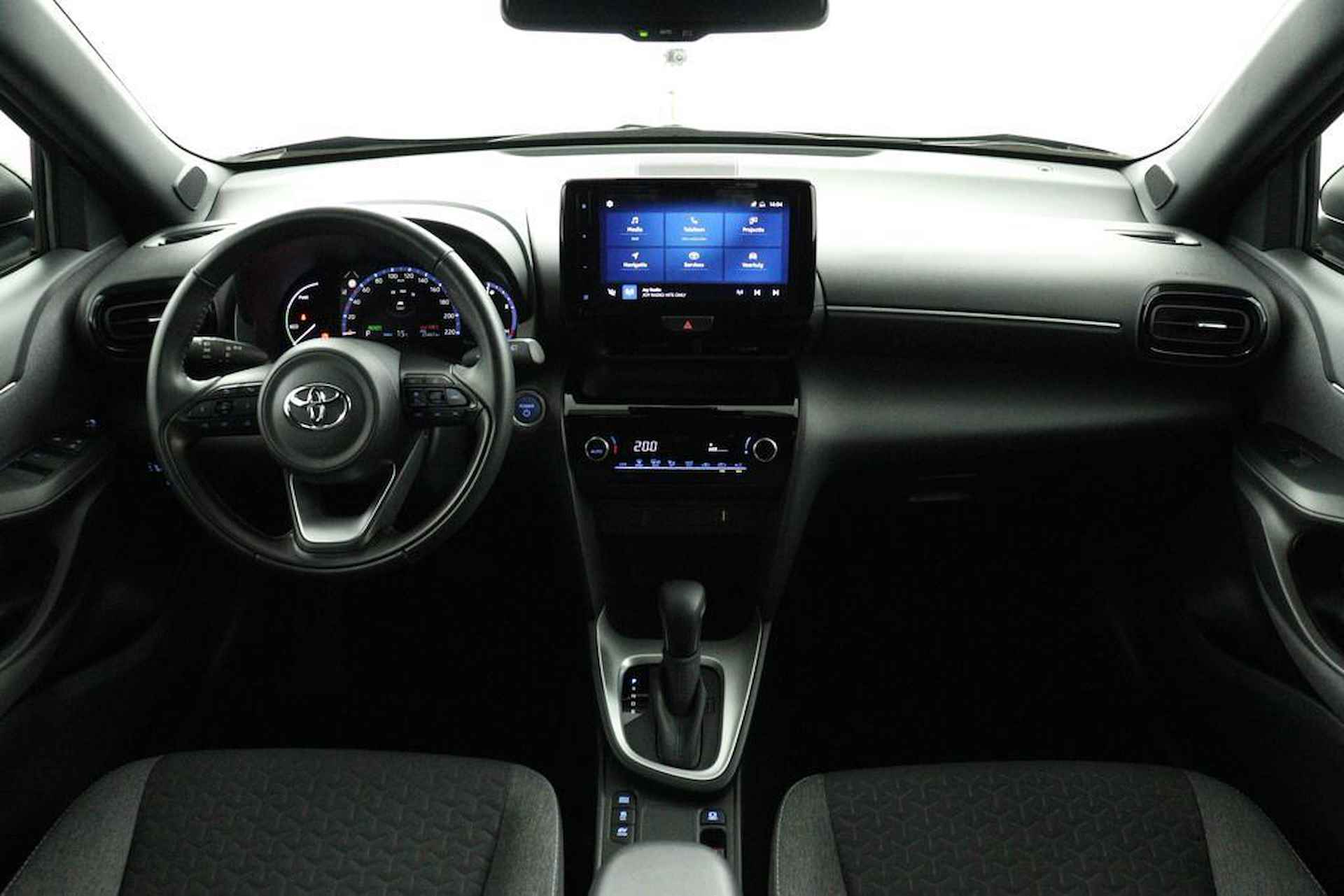 Toyota Yaris Cross 1.5 Hybrid Dynamic | Navigatie | Apple Carplay/Android Auto | Keyless | Parkeercamera | - 4/47