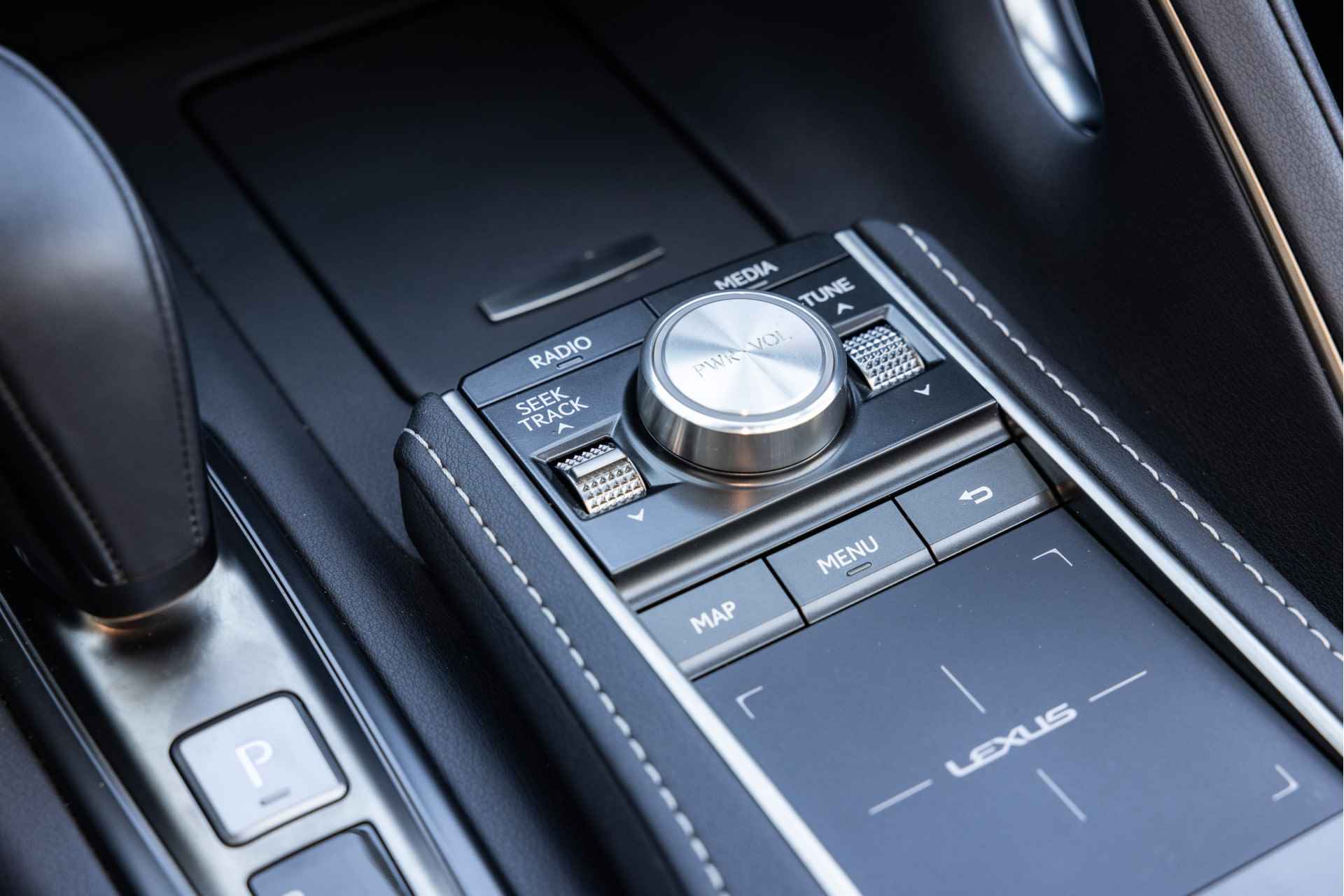 Lexus LC Convertible 500 | Mark & Levinson | 5.0 V8 | Demo | - 24/50