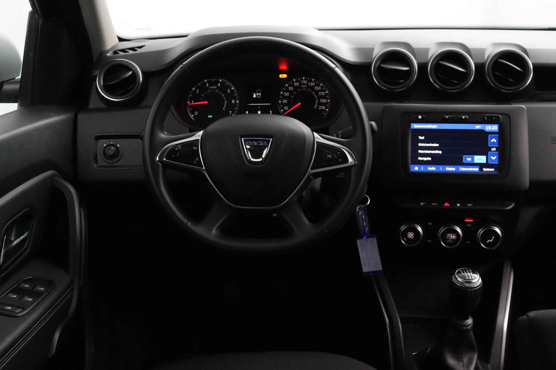 Dacia Duster 1.3 TCe 130 Prestige | NAVIGATIE | CAMERA | CLIMA | CARPLAY | - 4/46