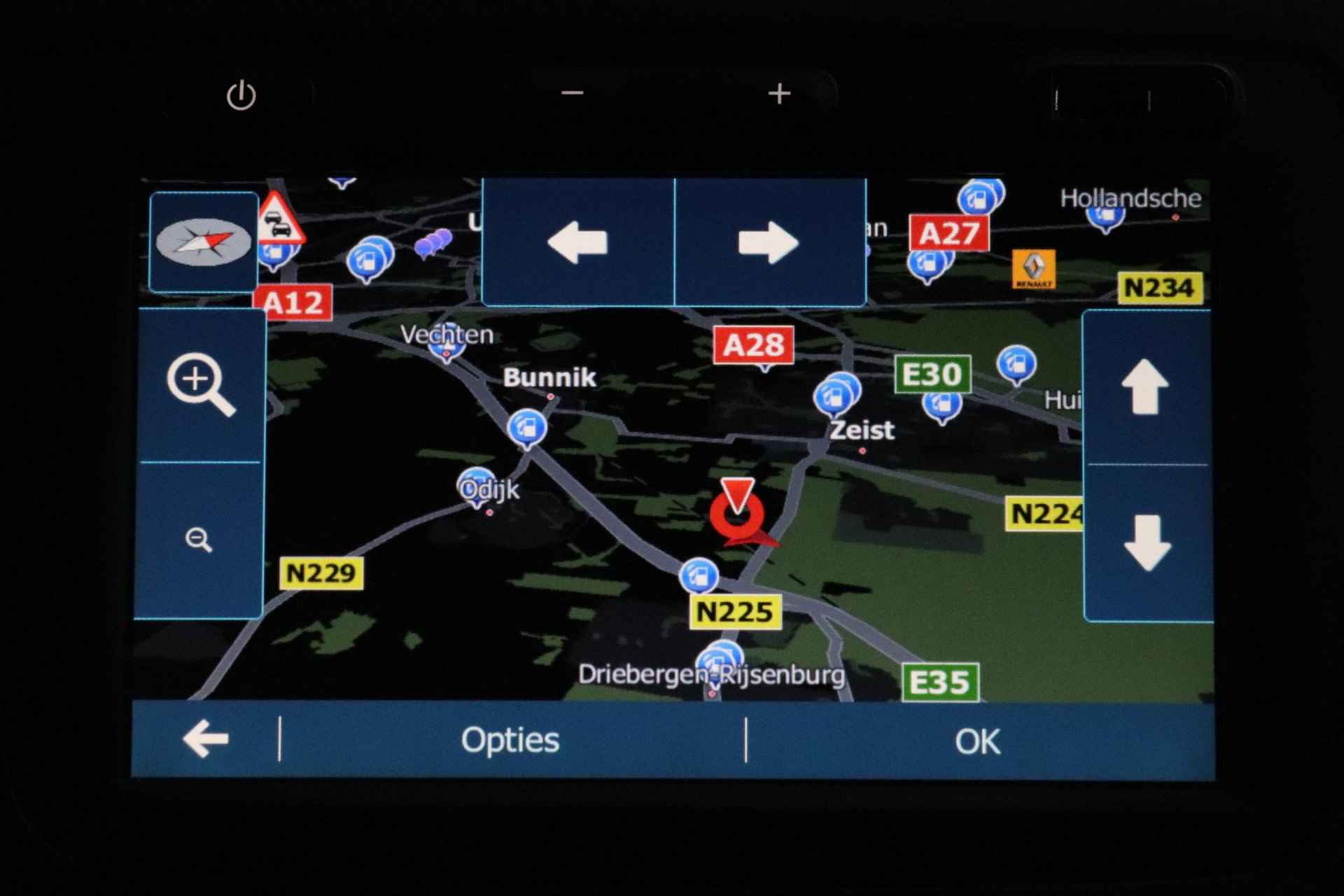 Dacia Duster 1.3 TCe 130 Prestige | Climate Control | Stoelverwarming - 11/46