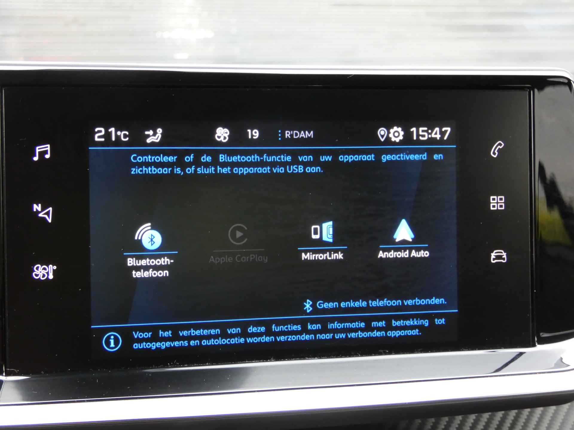 Peugeot 2008 1.2 PureTech Style | Parkeerhulp | Climate Control | Apple Carplay - 28/43