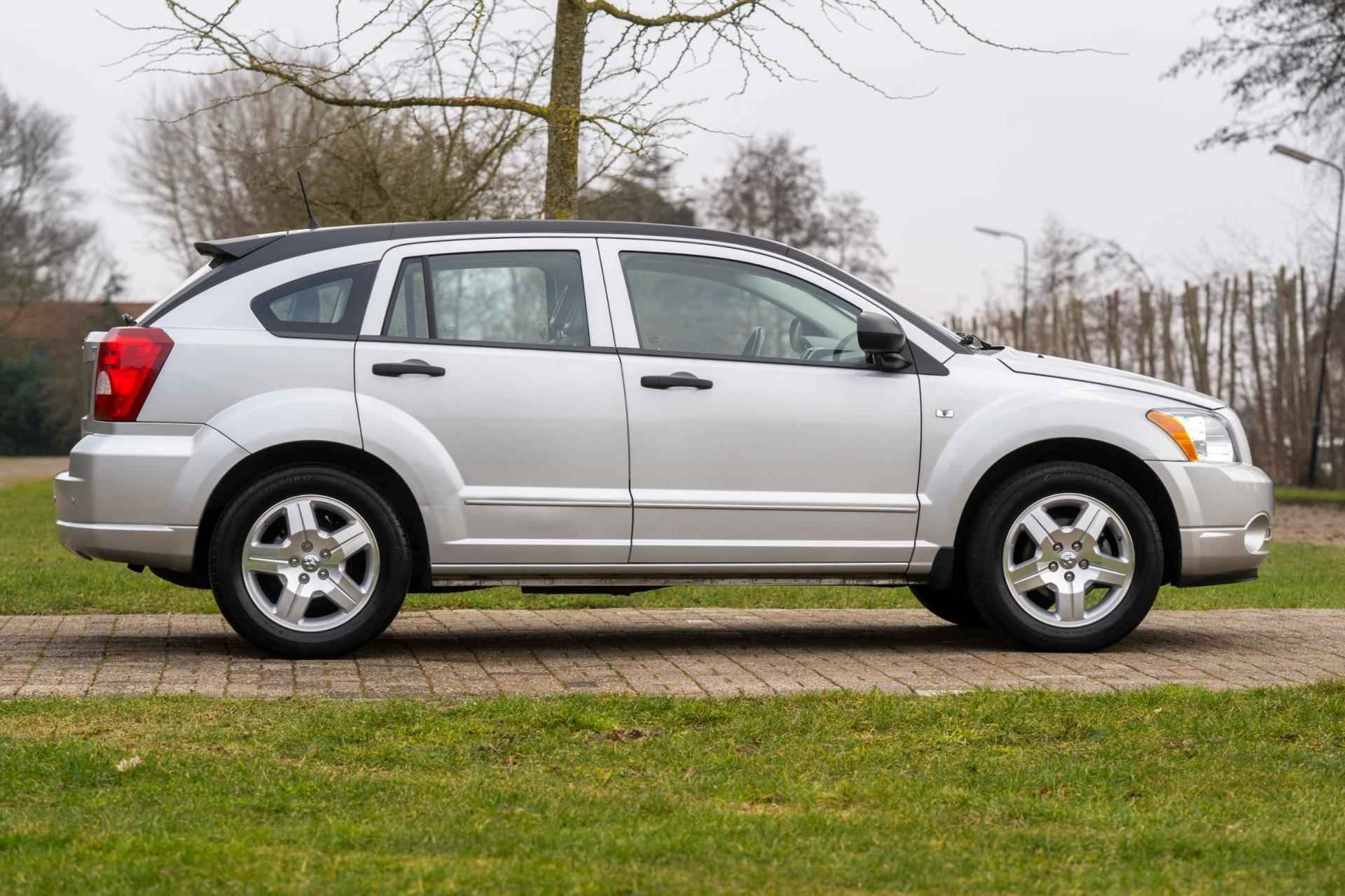 Dodge Caliber 2.0 SXT Automaat 49.000 km + NAP NL-auto - 6/33