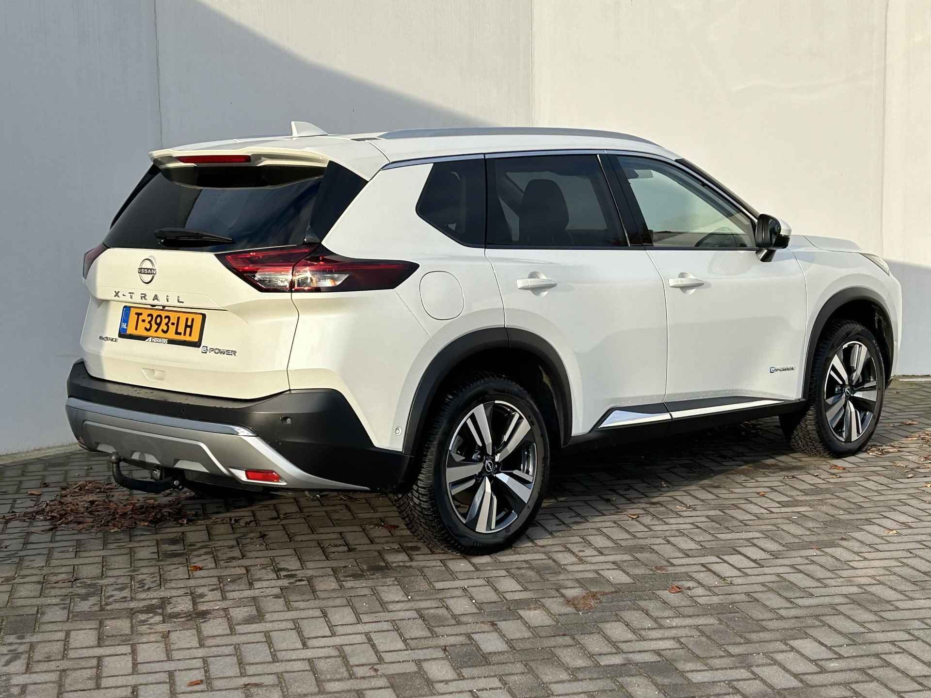 Nissan X-Trail 1.5 e-4orce Tekna Plus 4WD 7p. / Trekhaak (1650 KG) / Elektrische Schuif-/Kanteldak / Navigatie / Apple Carplay/Android Auto - 3/37