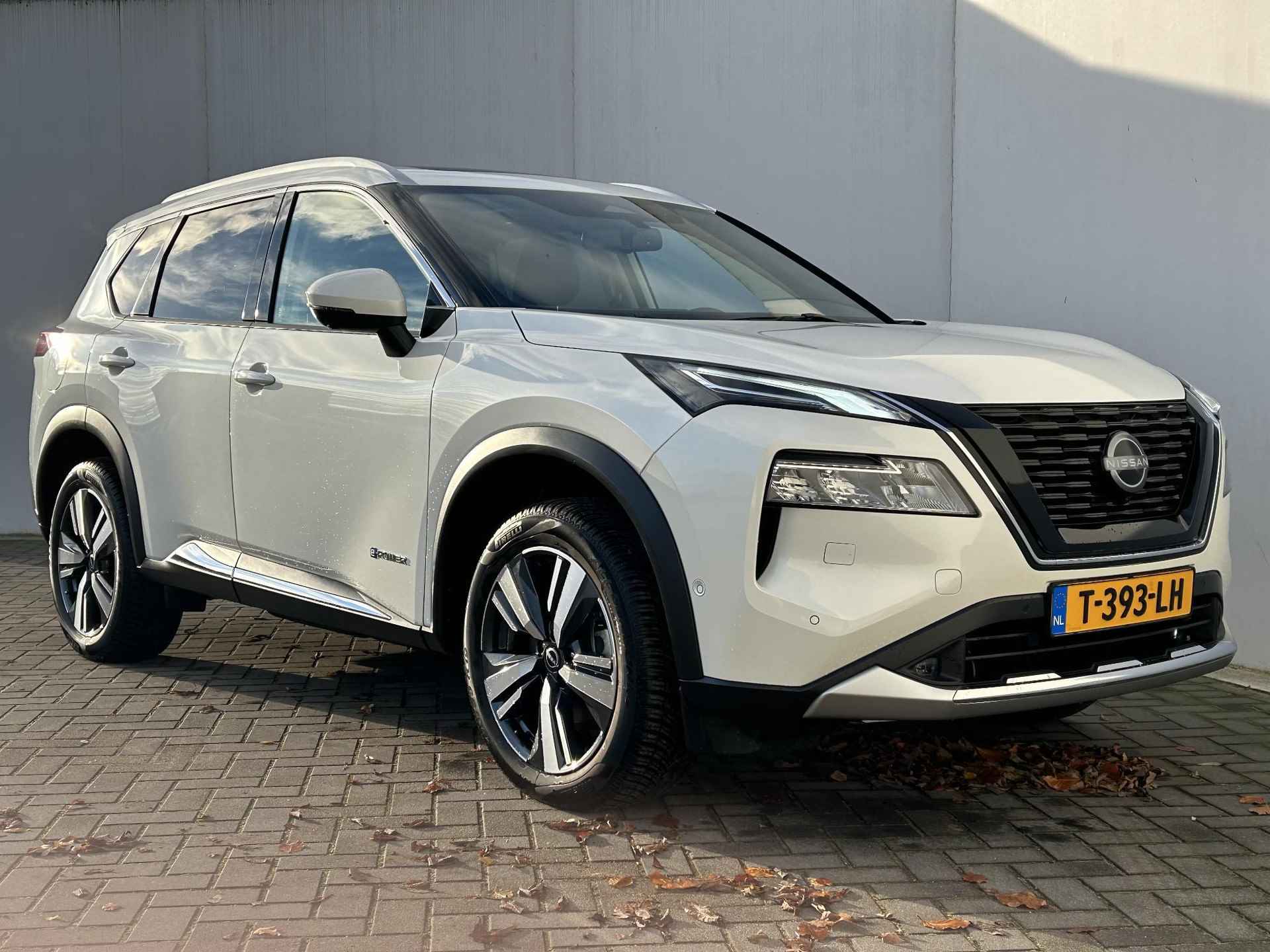 Nissan X-Trail 1.5 e-4orce Tekna Plus 4WD 7p. / Trekhaak (1650 KG) / Elektrische Schuif-/Kanteldak / Navigatie / Apple Carplay/Android Auto - 31/37