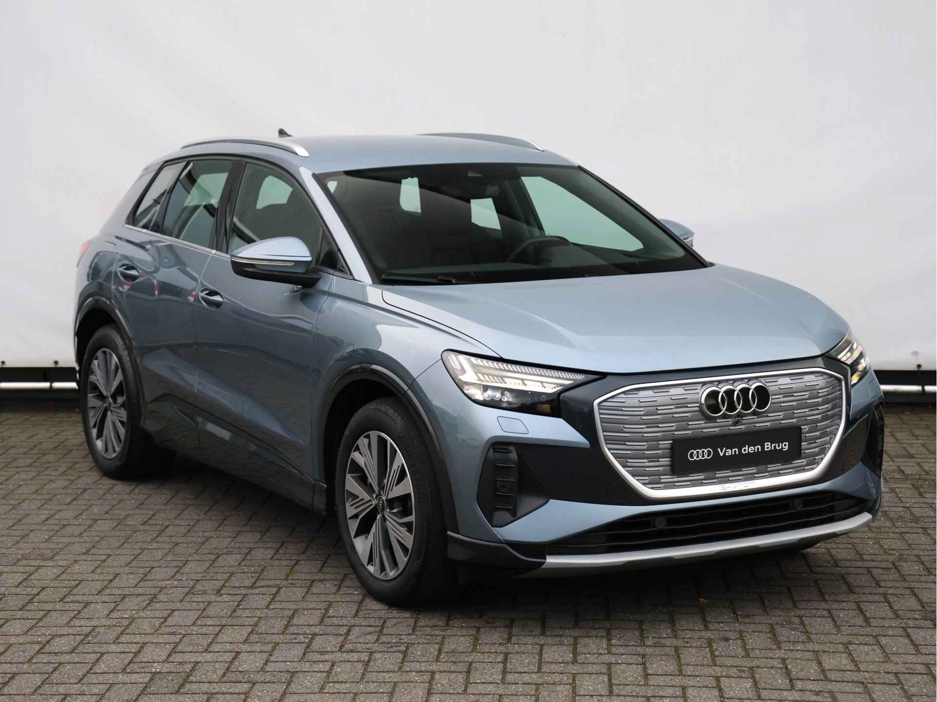 Audi Q4 e-tron 40 Launch edition Advanced 204pk | Camera | Matrix-LED | Warmtepomp | 19" Velgen | Navi | Apple Carplay - 3/36