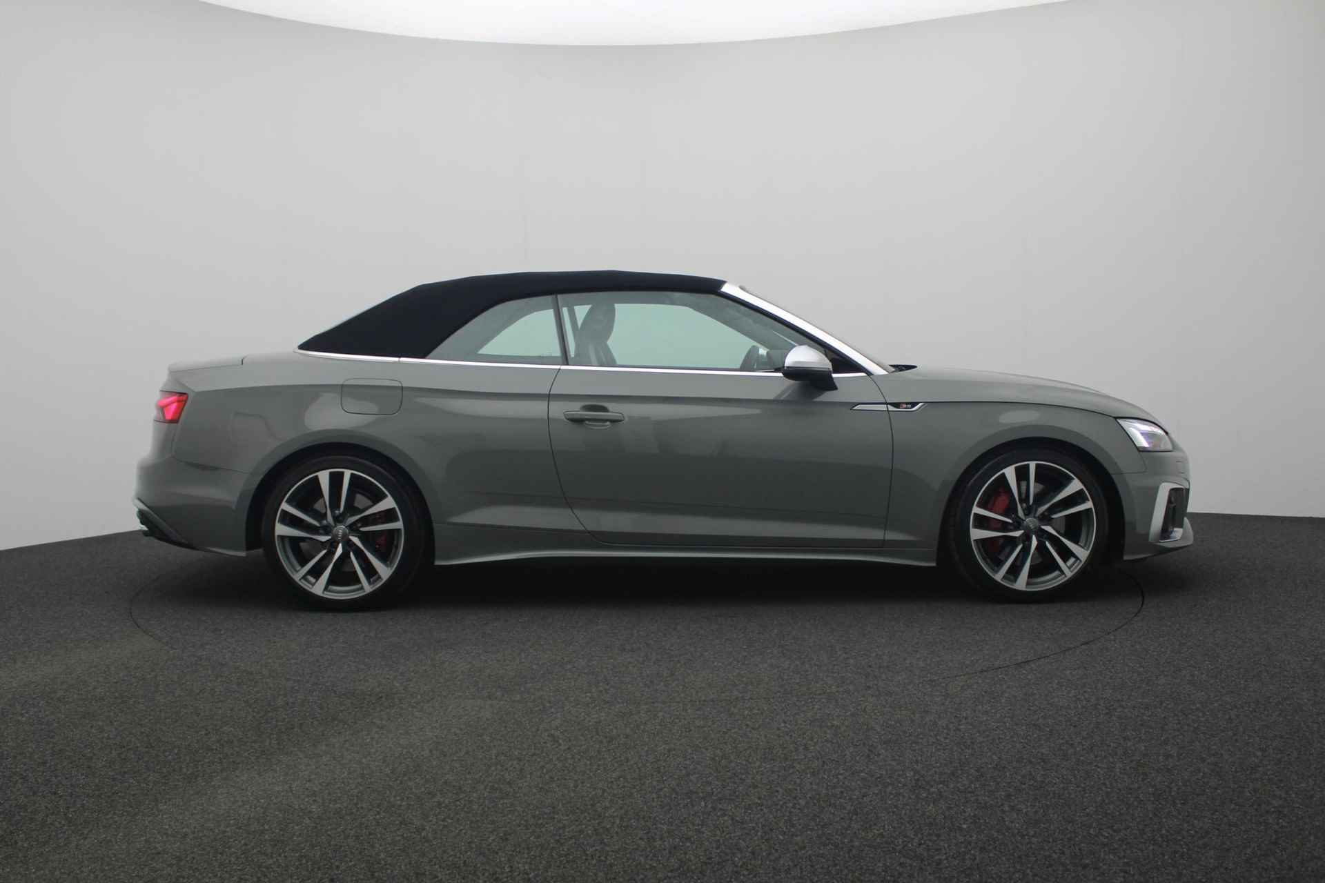 Audi S5 Cabriolet 3.0 TFSI 354PK tiptronic quattro | Laser LED | Elektr. voorstoelen met massage | B&O | 19 inch | Keyless | Camera | ACC | Navi - 23/48