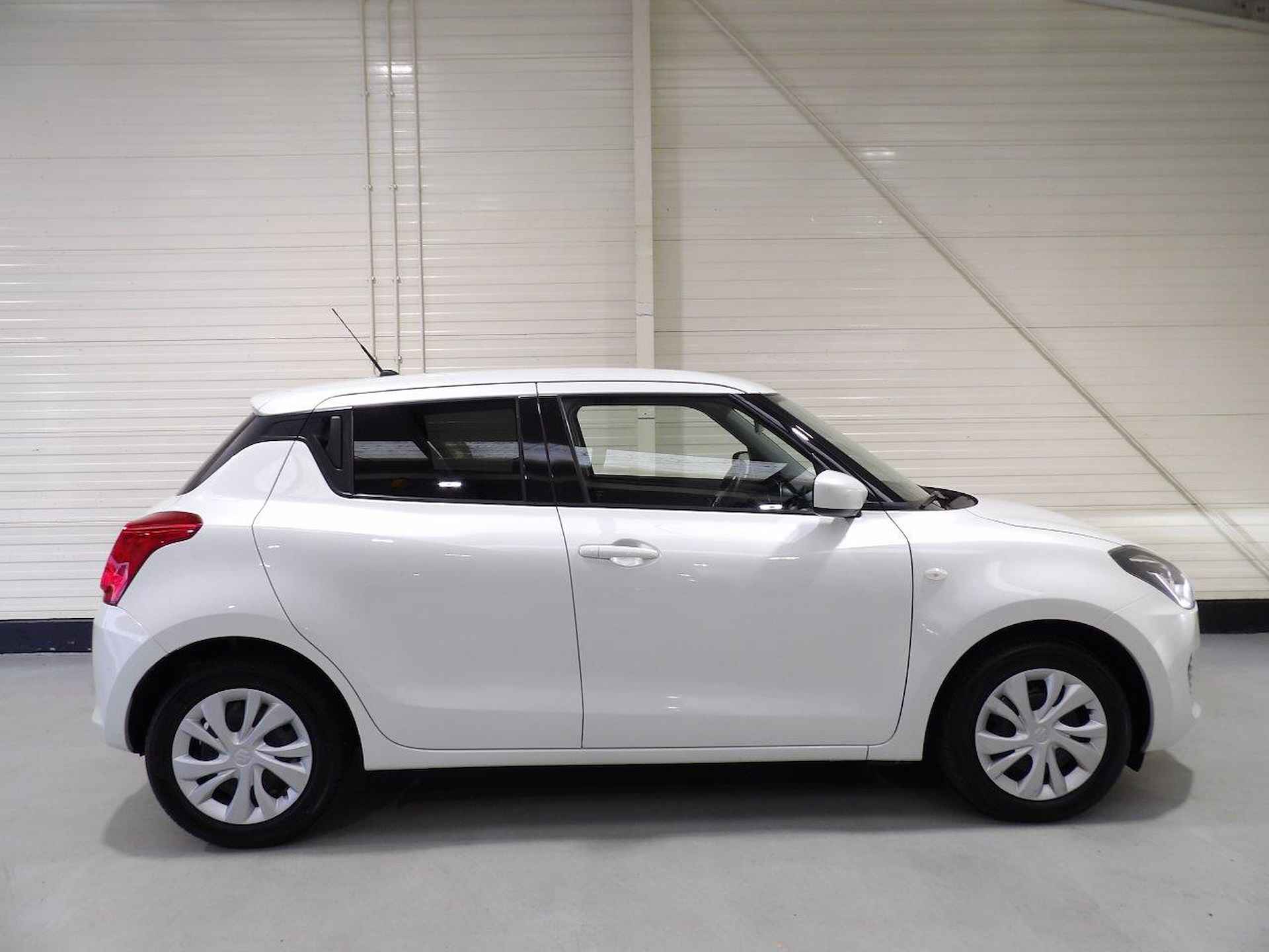 Suzuki Swift 1.2 DualJet 83pk Smart Hybrid S&S Comfort - 7/29