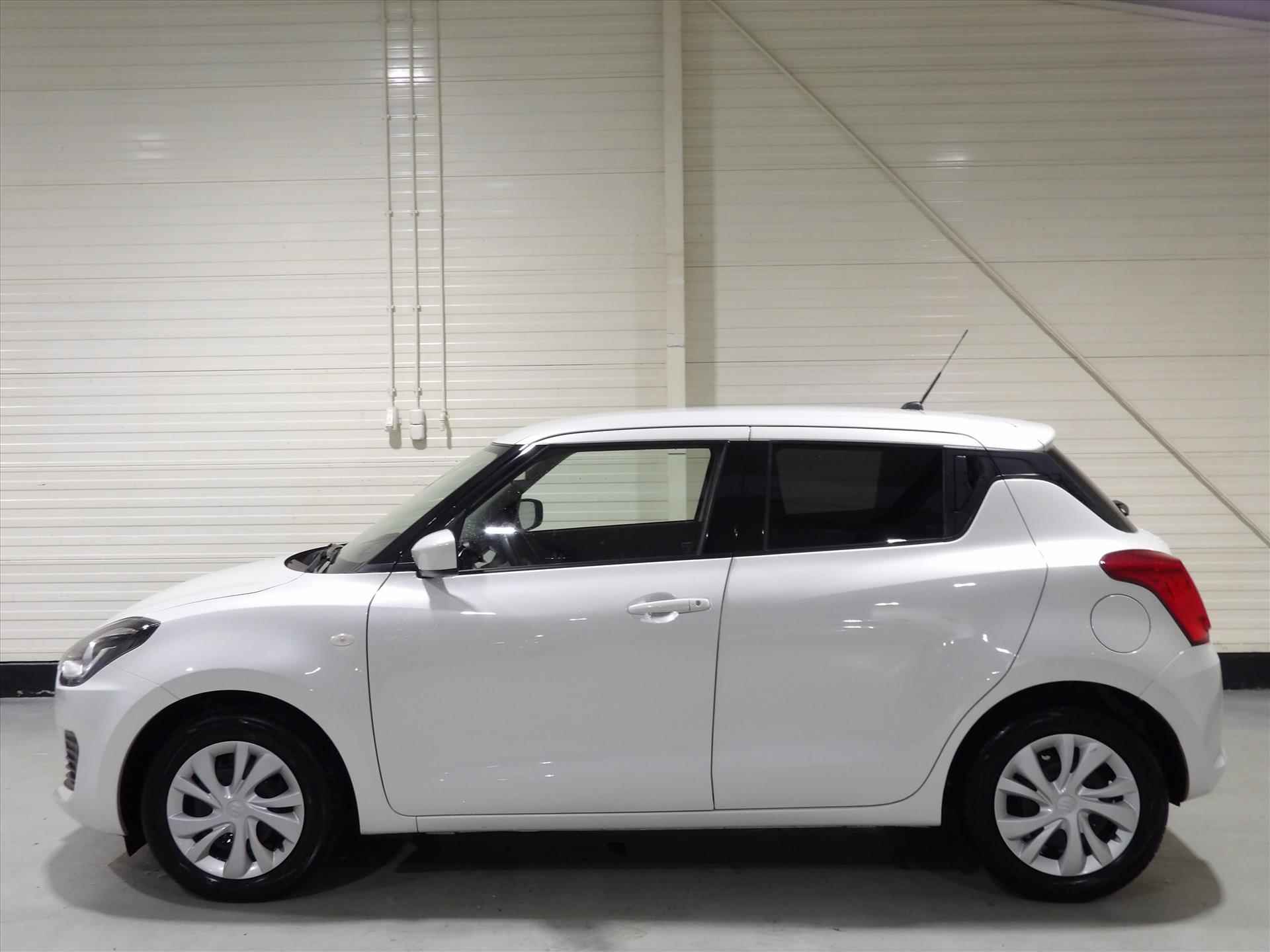 Suzuki Swift 1.2 DualJet 83pk Smart Hybrid S&S Comfort - 4/27