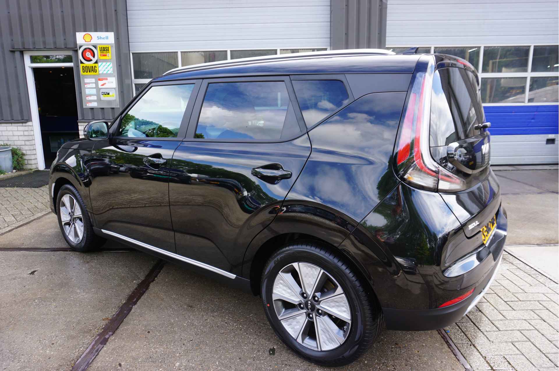 Kia e-Soul 64kWh 150kW Navigatie Clima DynamicPlusLine - 9/30