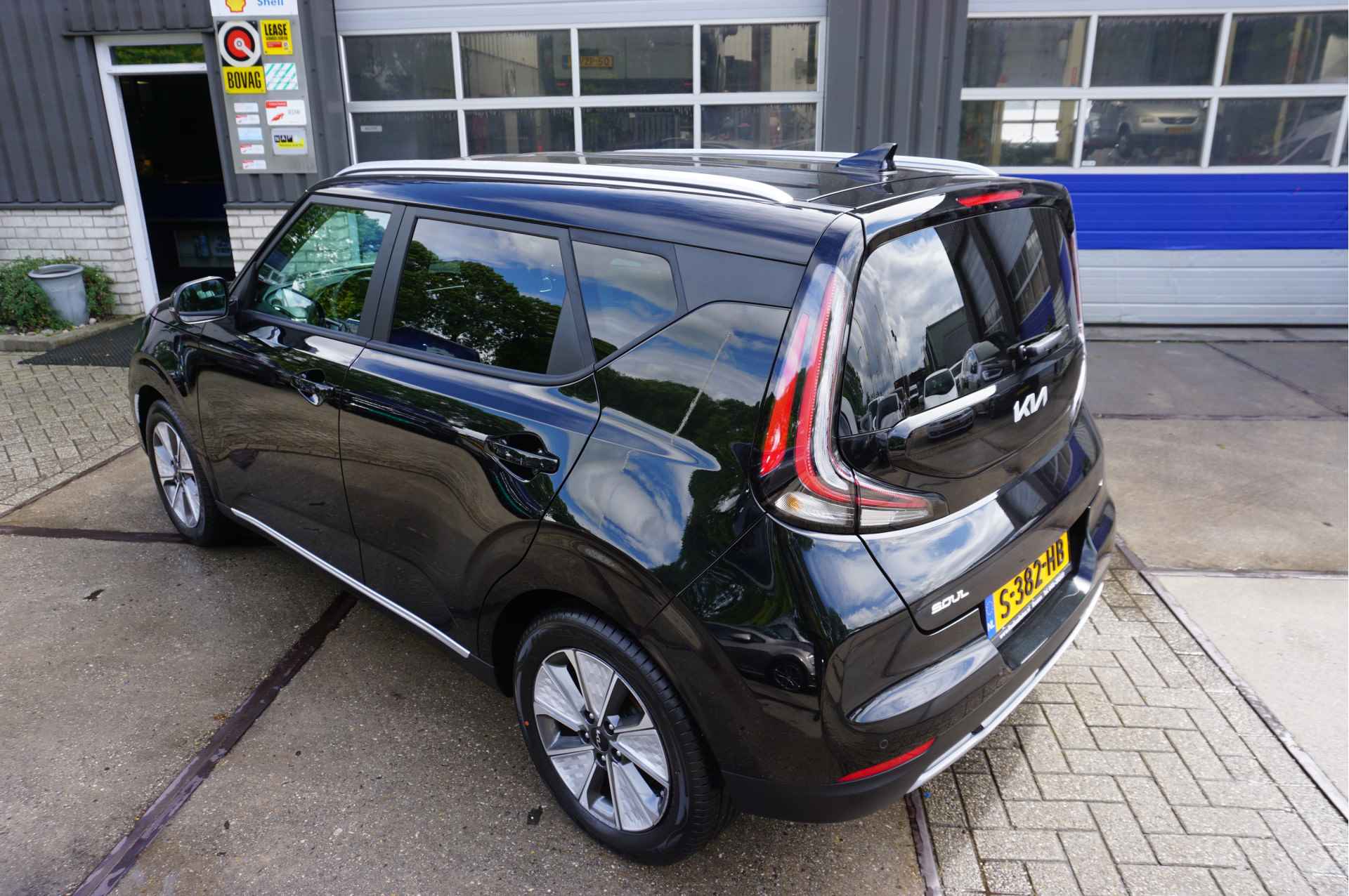 Kia e-Soul 64kWh 150kW Navigatie Clima DynamicPlusLine - 12/30