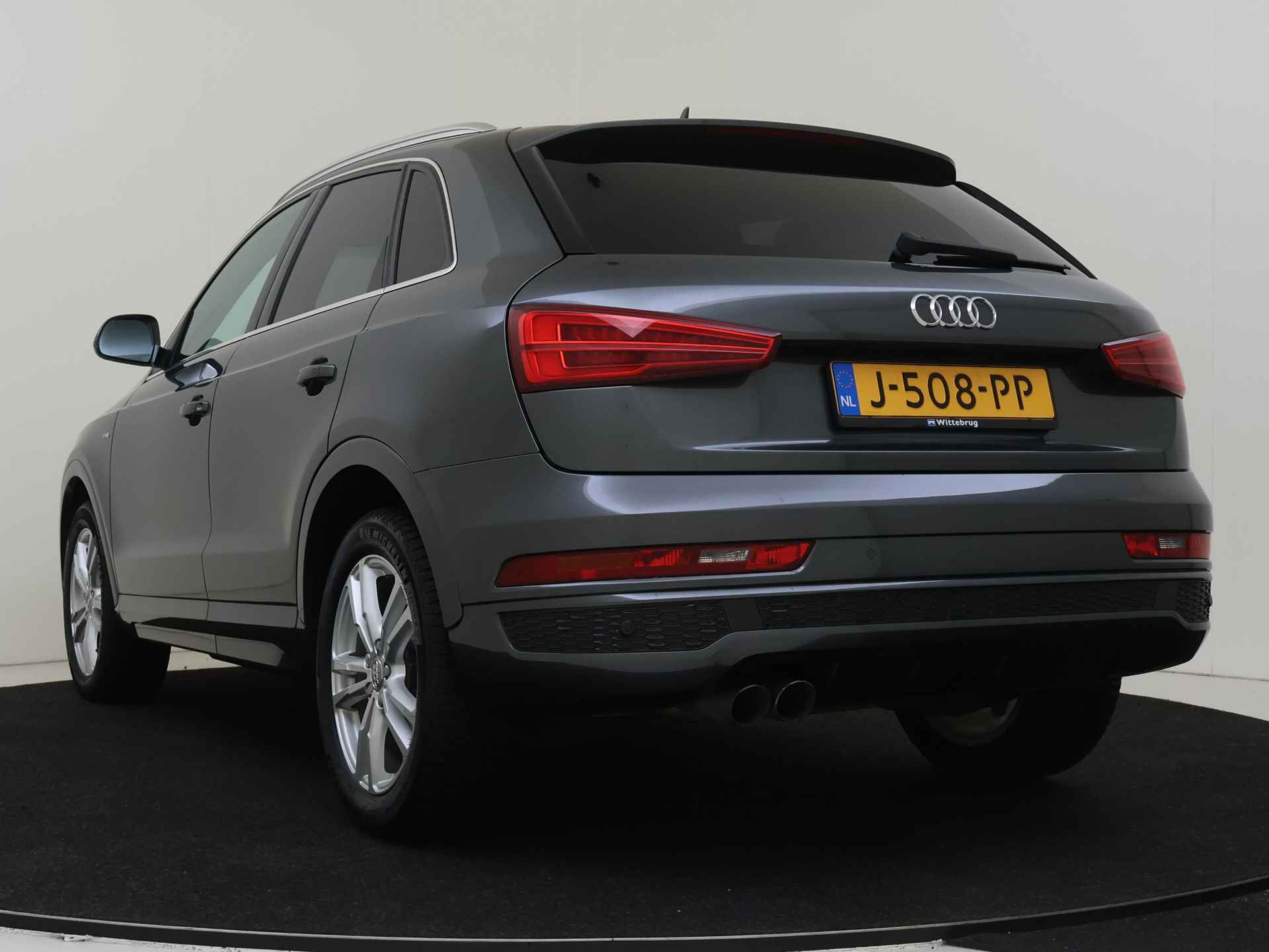 Audi Q3 1.4 TFSI CoD Sport S Line Edition \ Navigatie | Stoelverwarming | Parkeerhulp Achter - 5/32