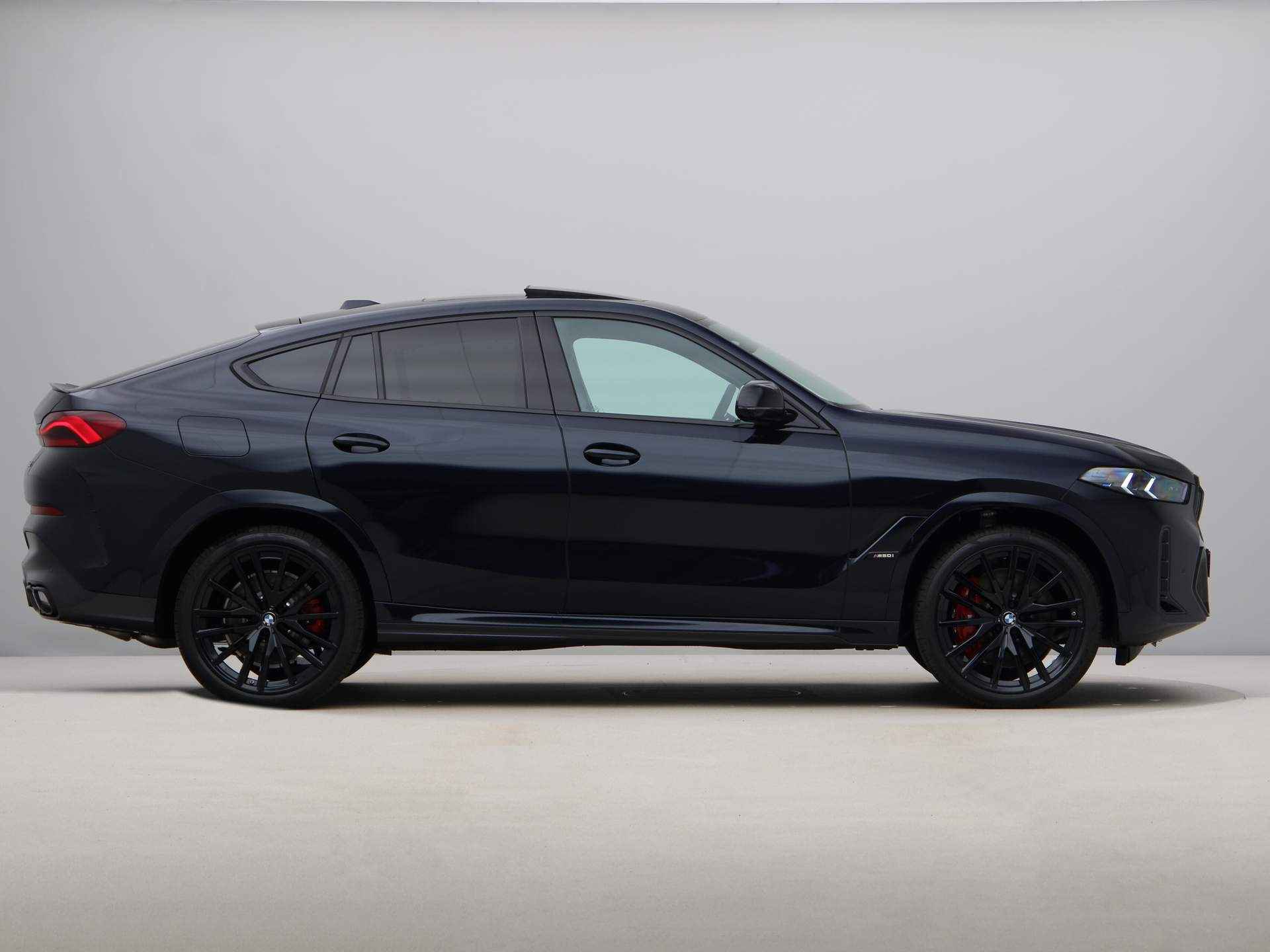 BMW X6 M60i xDrive - 9/31