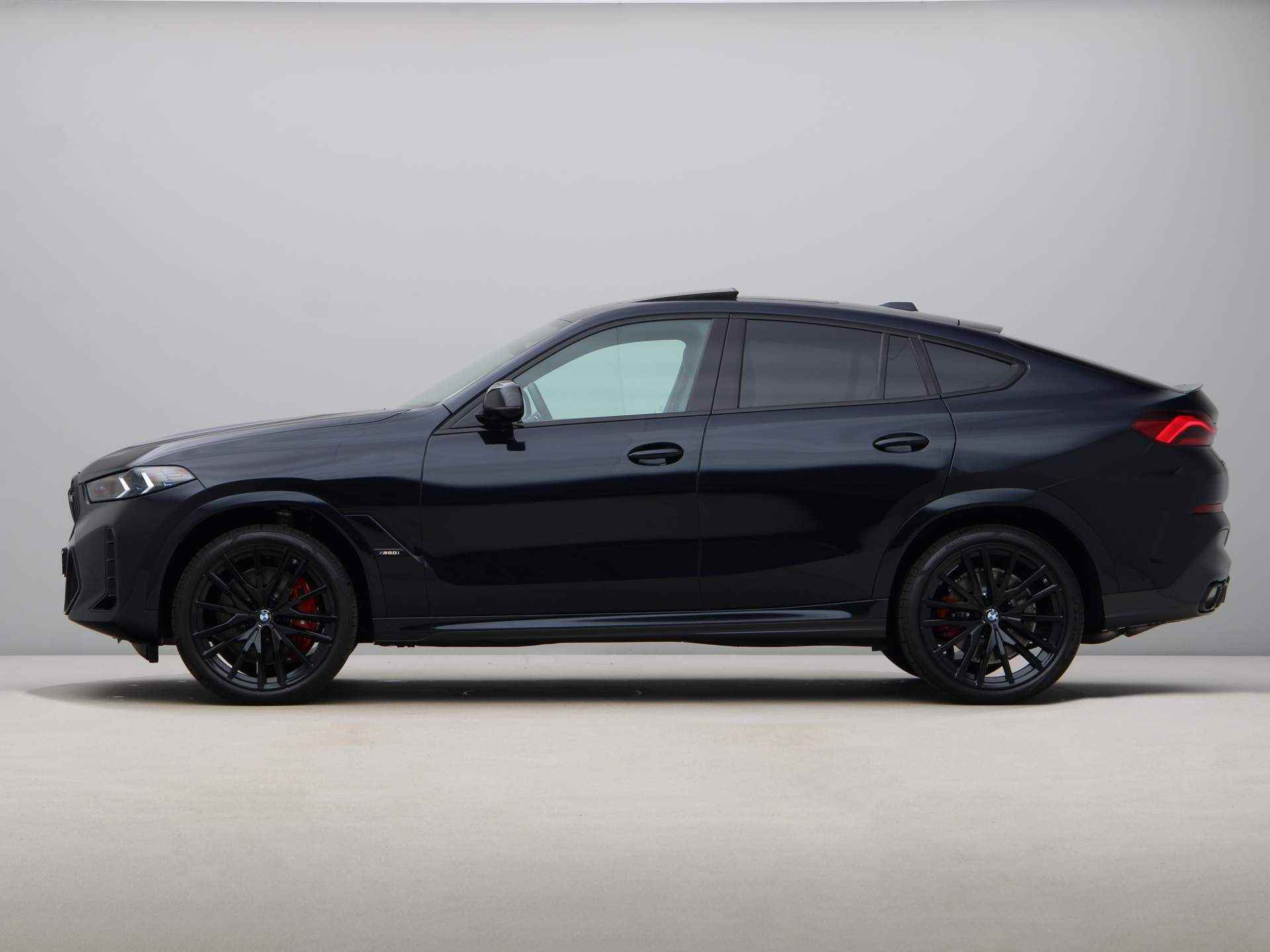 BMW X6 M60i xDrive - 13/31