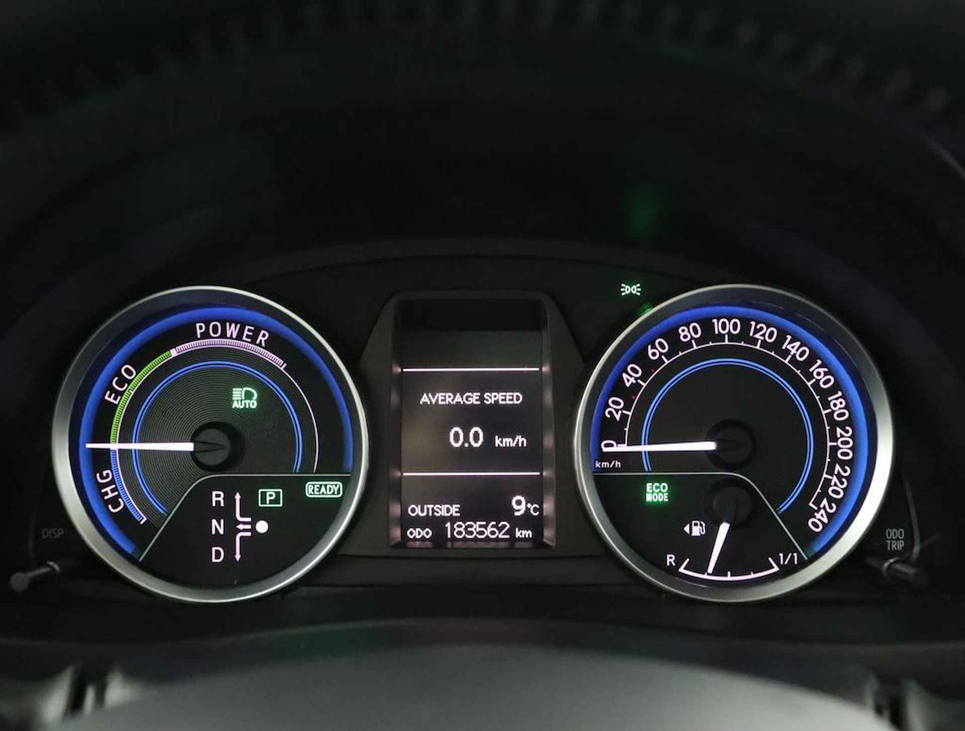 Toyota Auris Touring Sports 1.8 Hybrid Lease Pro | Navigatie | Stoelverwarming | Panoramadak  | Parkeer sensoren | - 6/57