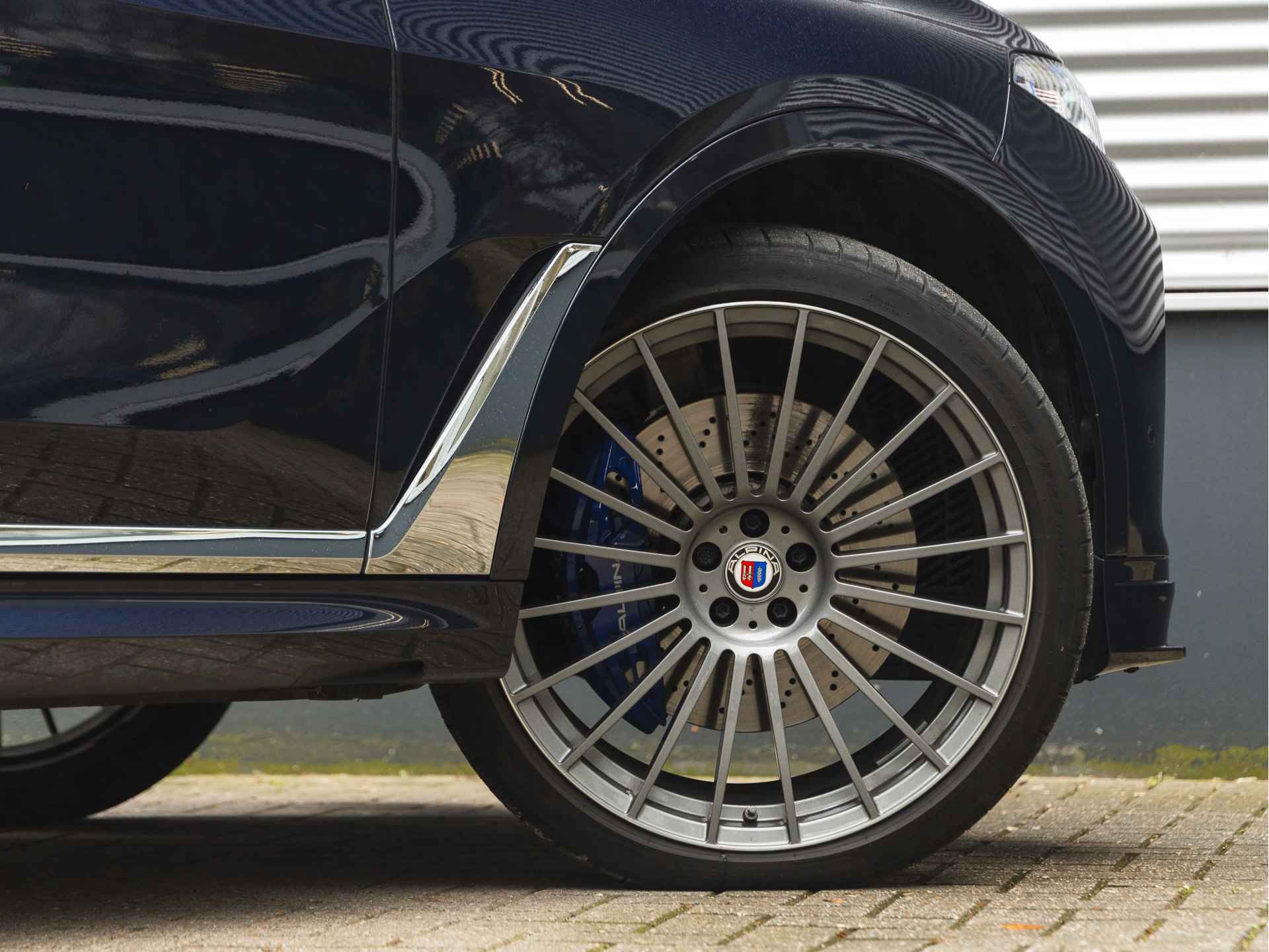 BMW X7 ALPINA XB7 - LAVALINA 2 - Sonderwunsch ''Midnight Sapphire 2'' - Full-Option - 16/60