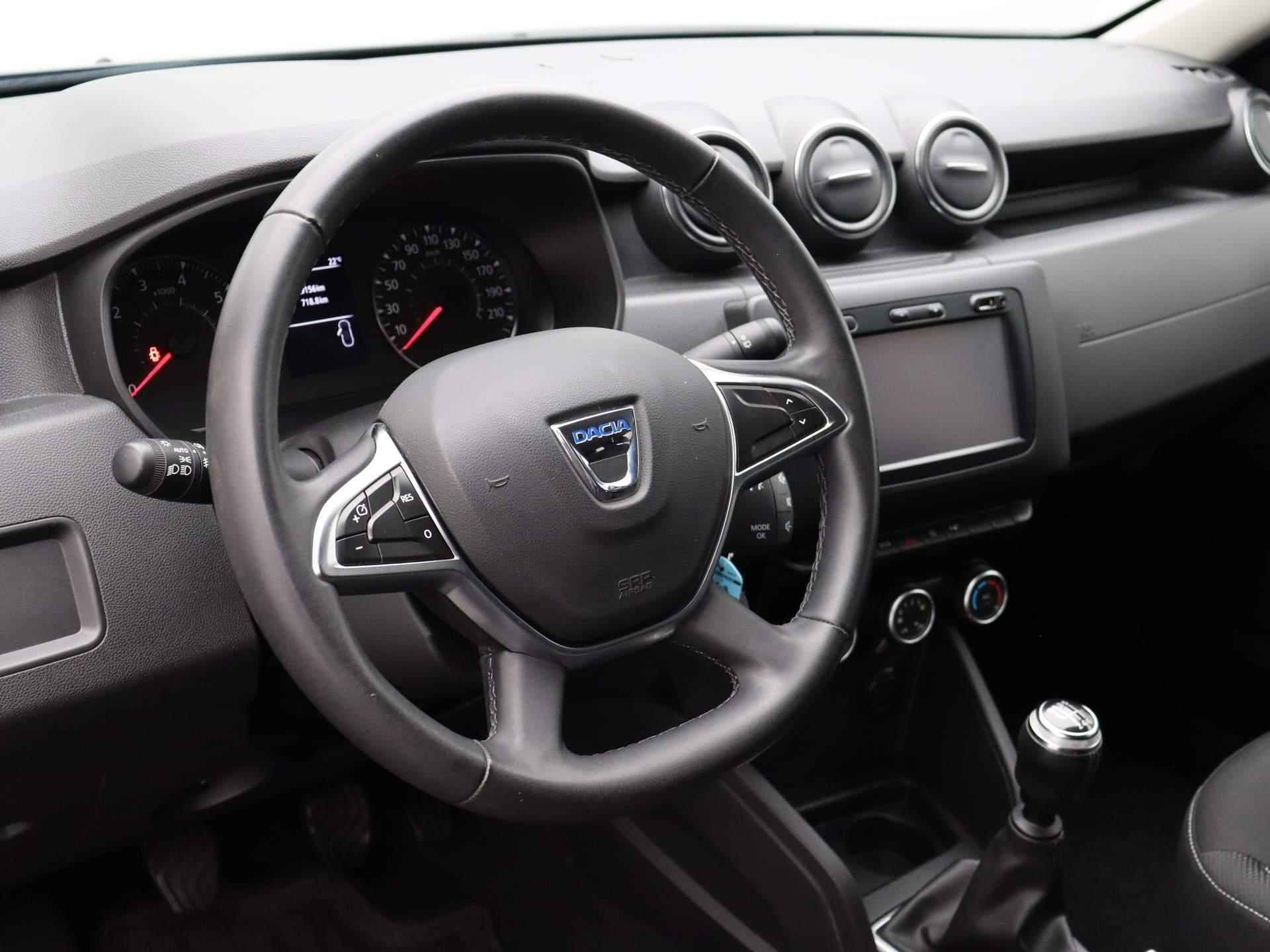 Dacia Duster TCe 125pk Comfort | Trekhaak | Navigatie | Cruise control | Airco | 1500kg Trekgewicht - 15/44