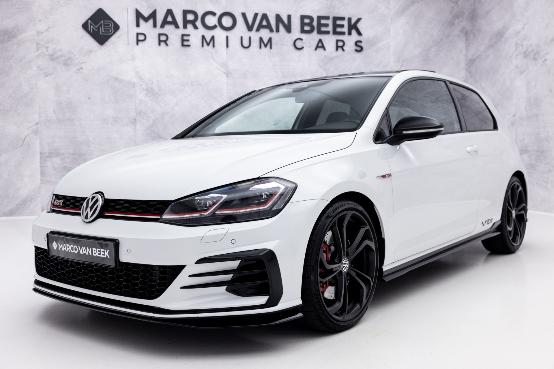 Volkswagen Golf GTI TCR 7.5 | Pano | Leder | Dynaudio | ACC | 19"