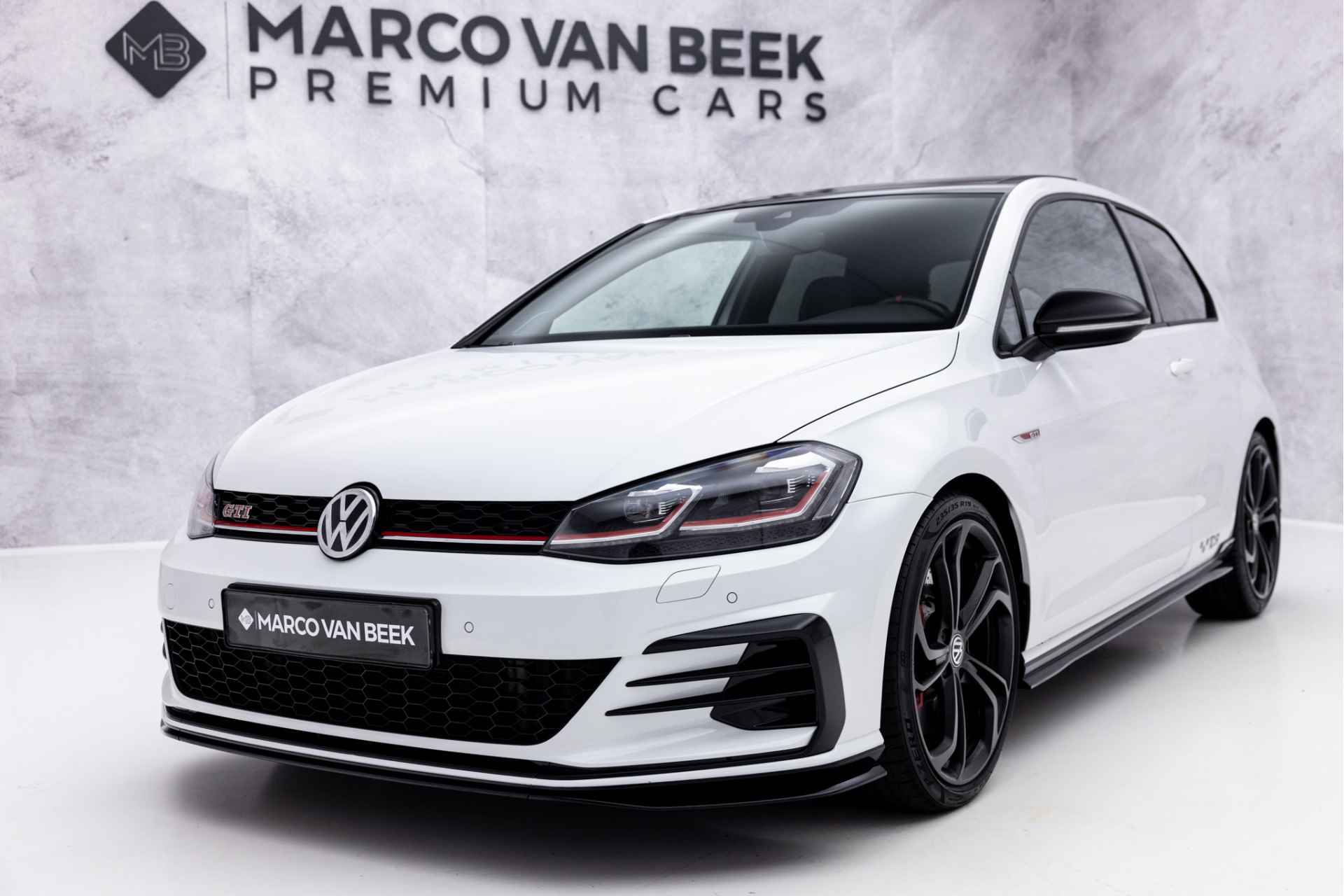 Volkswagen Golf GTI TCR 7.5 | Pano | Leder | Dynaudio | ACC | 19" - 5/54