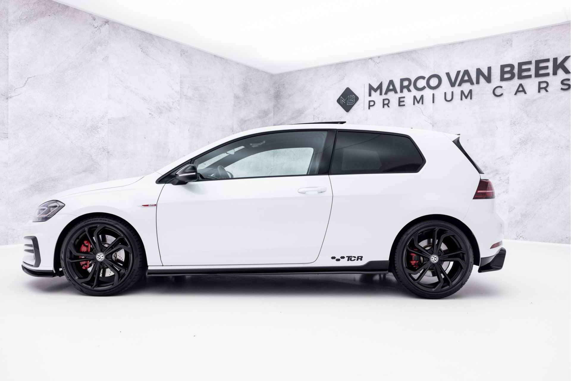 Volkswagen Golf GTI TCR 7.5 | Pano | Leder | Dynaudio | ACC | 19" - 7/54