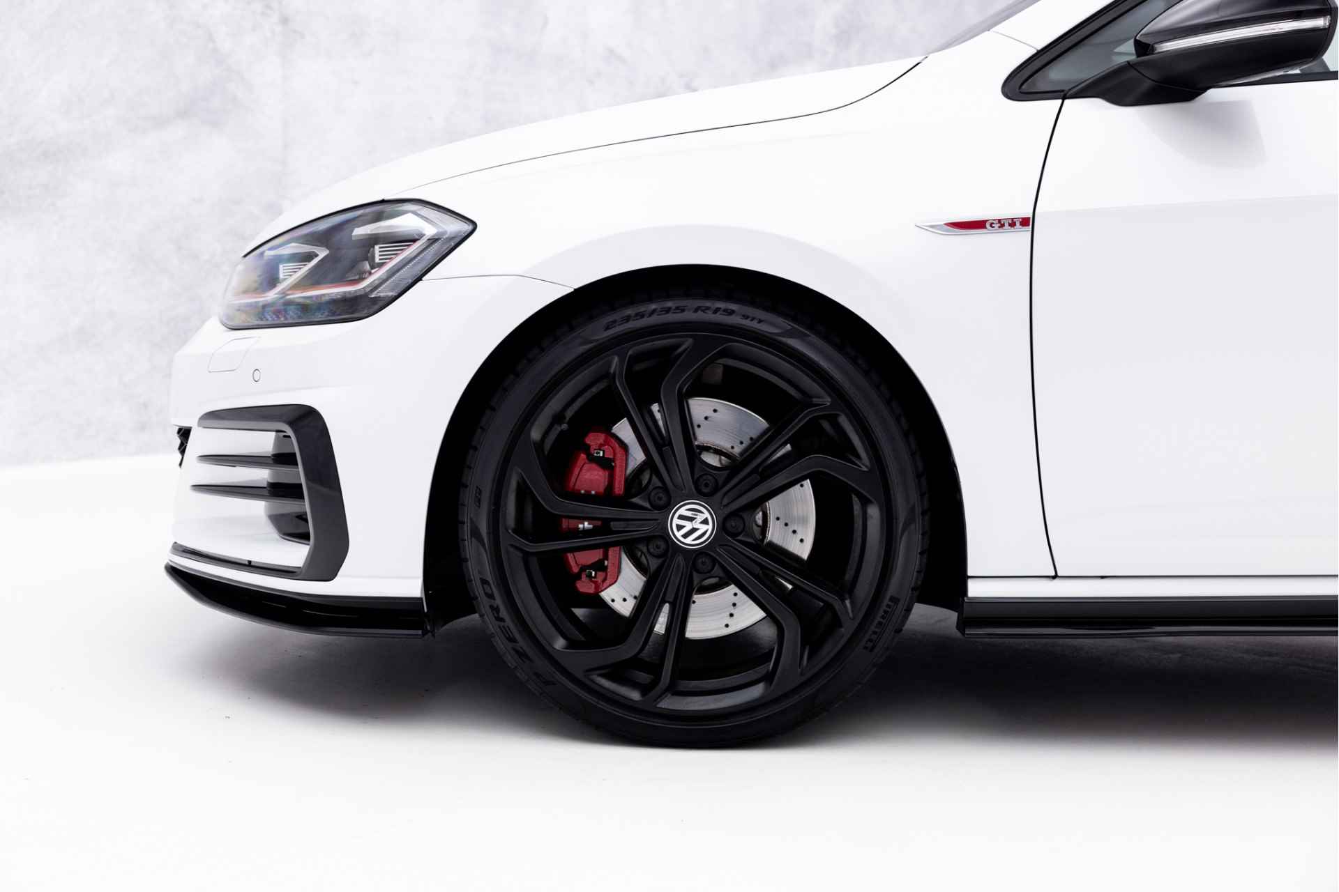 Volkswagen Golf GTI TCR 7.5 | Pano | Leder | Dynaudio | ACC | 19" - 8/54