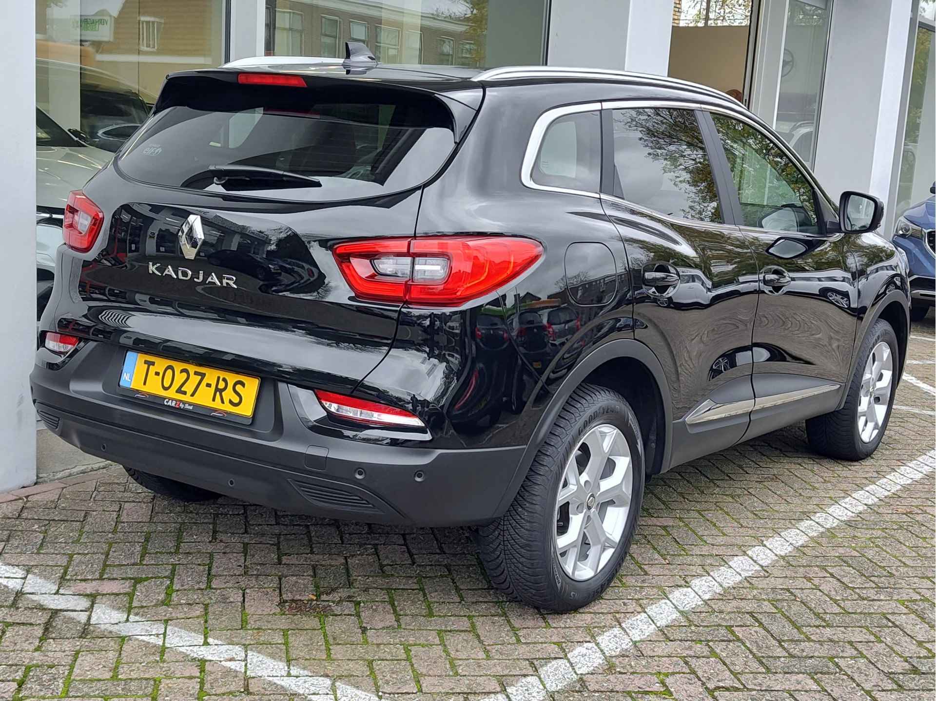 Renault Kadjar 1.3 TCe INTENS Verwarmde ruit | Dodehoeksens. | Keyless - 6/39