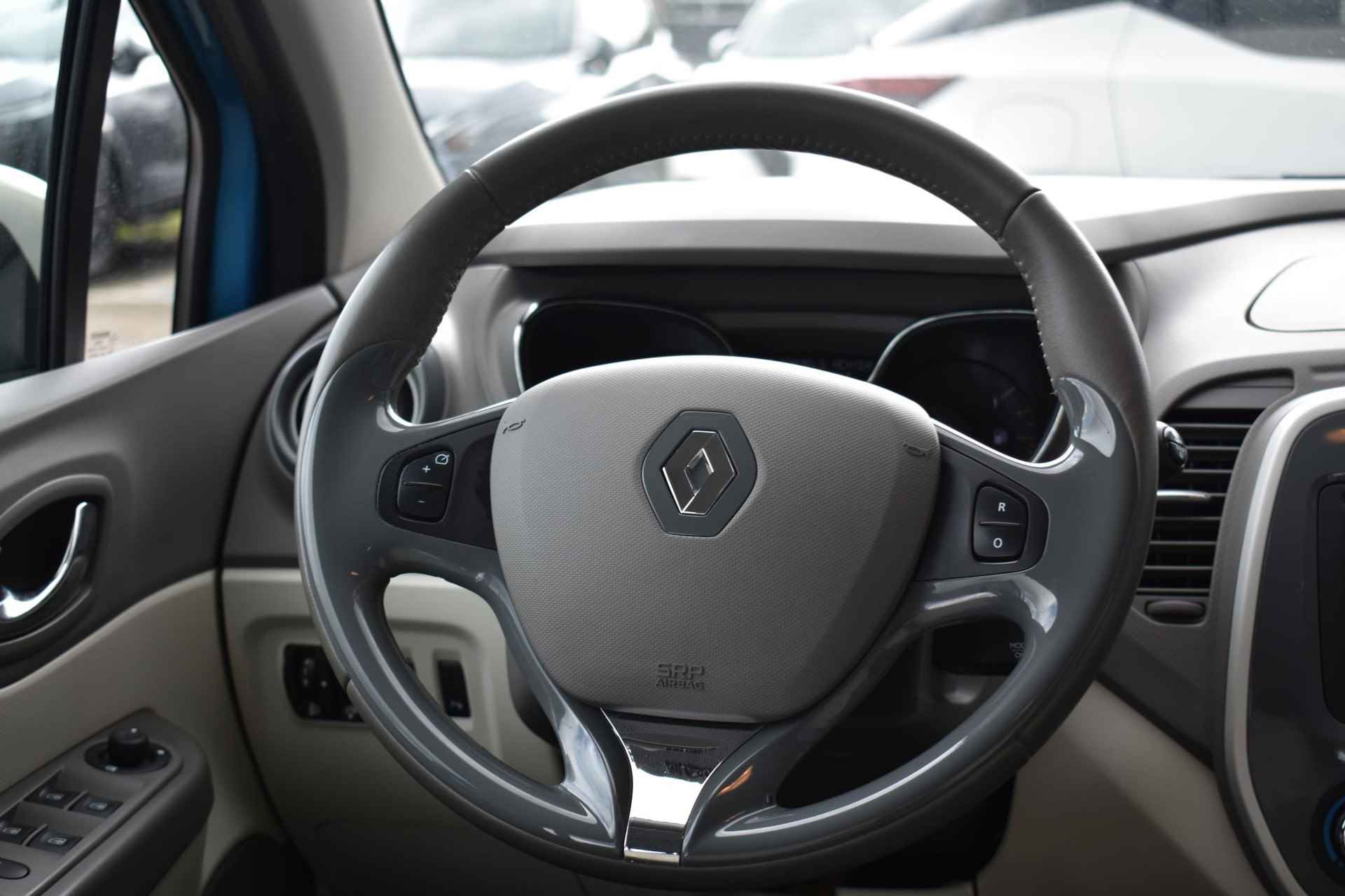 Renault Captur 0.9 TCe Expression 90pk | Parkeersensoren achter | Airco | Cruise Control | Keyless Entry | LMV 16'' - 20/35