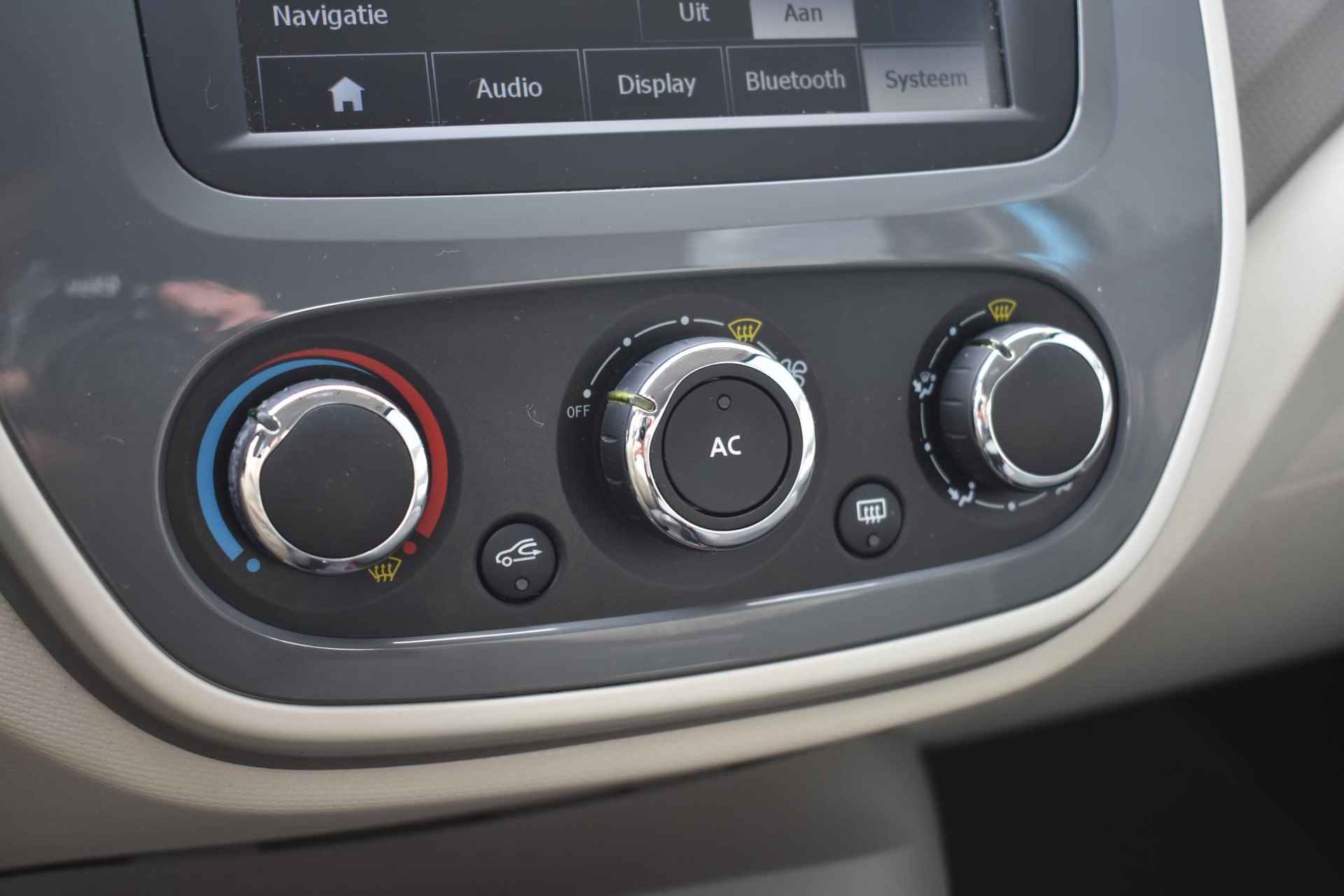 Renault Captur 0.9 TCe Expression 90pk | Parkeersensoren achter | Airco | Cruise Control | Keyless Entry | LMV 16'' - 24/35
