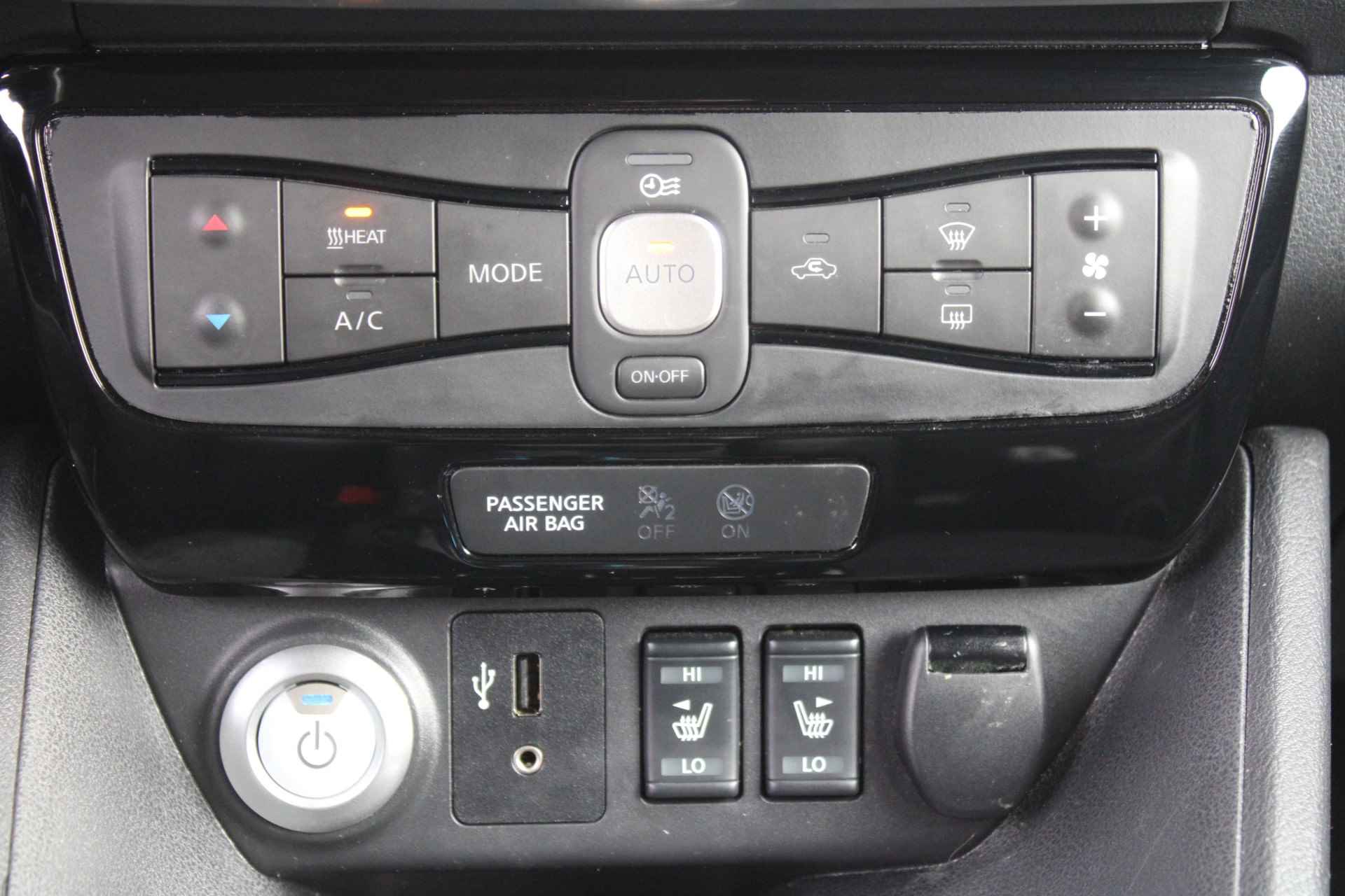 Nissan Leaf Tekna 40 kWh | Airco | Cruise | Camera | Navi | Trekhaak | PDC | - 21/36