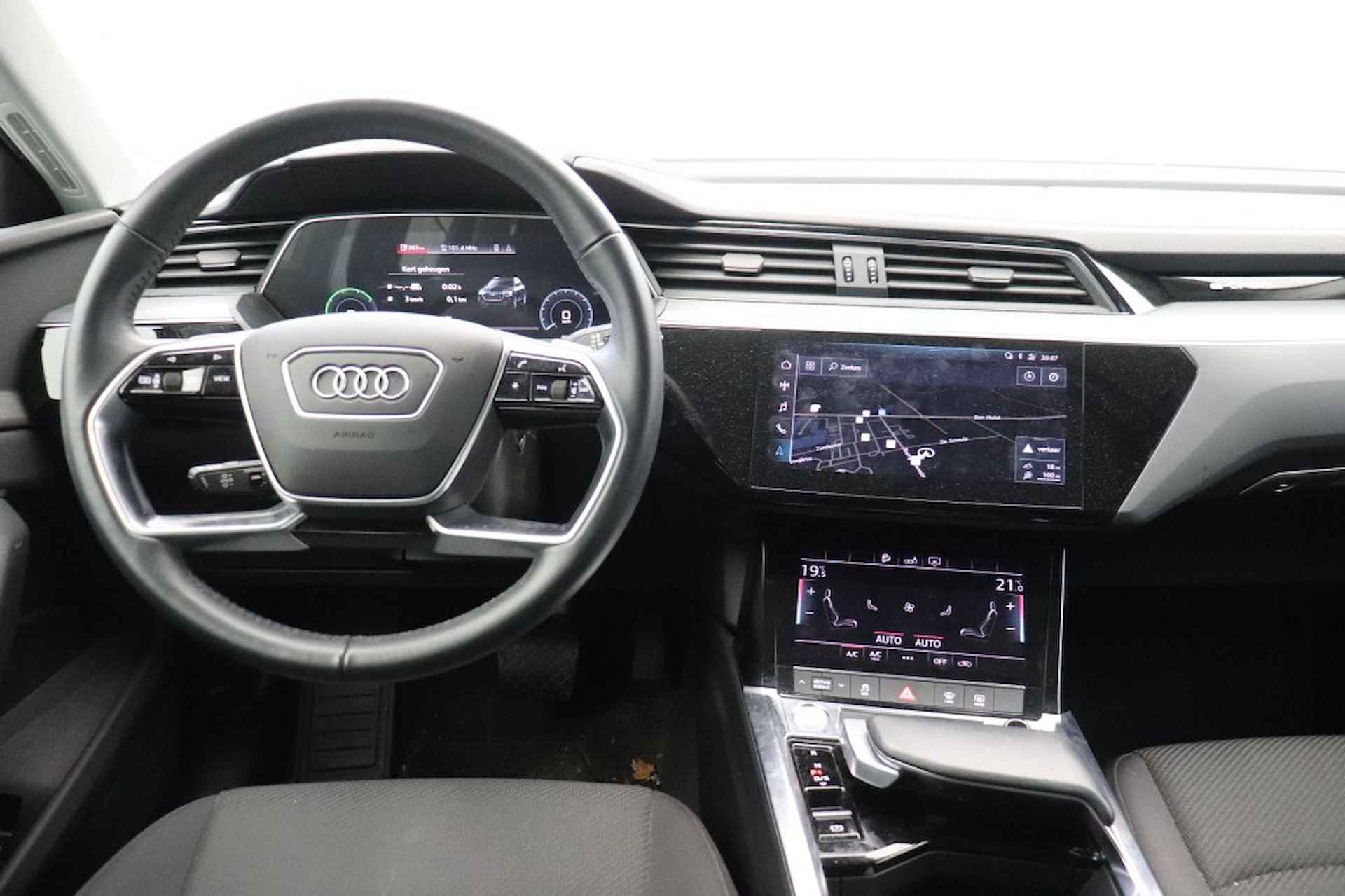 AUDI E-tron 55 quattro 95 kWh - 4/26