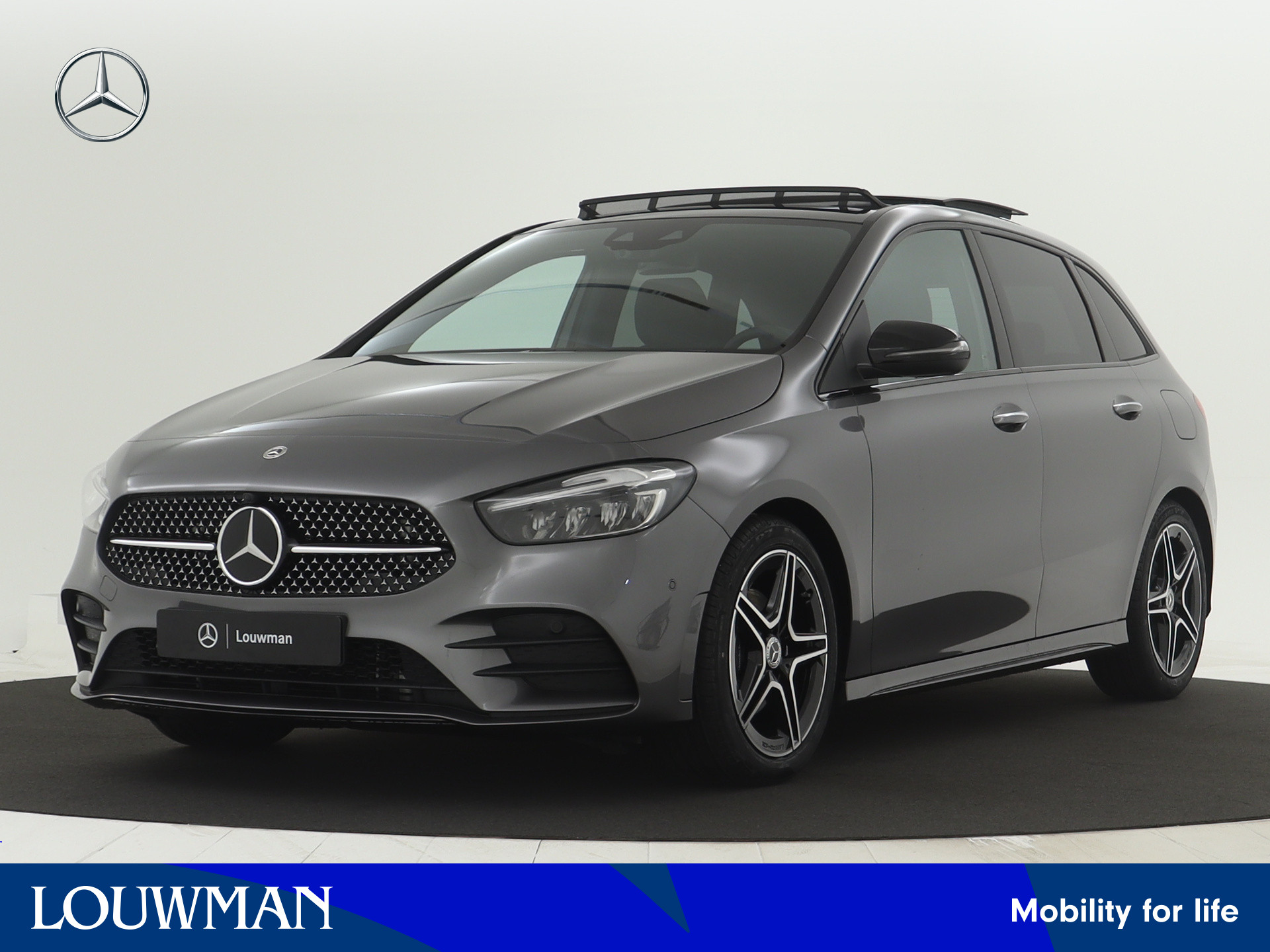 Mercedes-Benz B-Klasse 180 AMG Line | Premium Pakket | Rijassistentiepakket | Nightpakket | Panoramaschuifdak | Keyless-Go comfortpakket | Sfeerverlichting | USB-pakket plus | Achteruitrijcamera |
