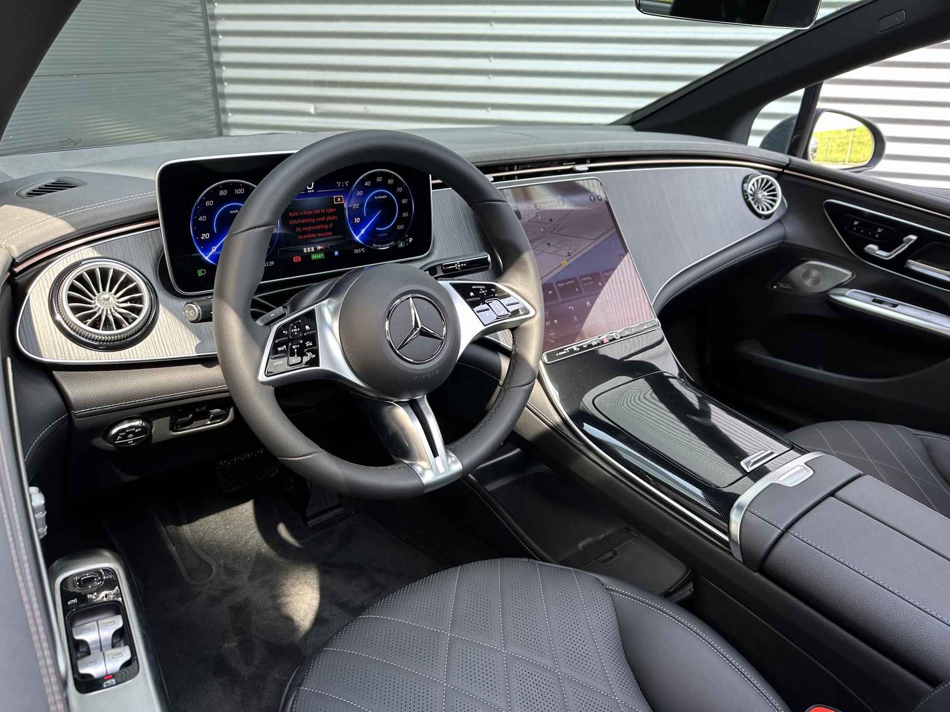 Mercedes-Benz EQE 300 Luxury Line | Premium | Panoramadak | Achteruitrijcamera | Memorystoelen Verwarmd | Apple & Android Carplay - 10/11