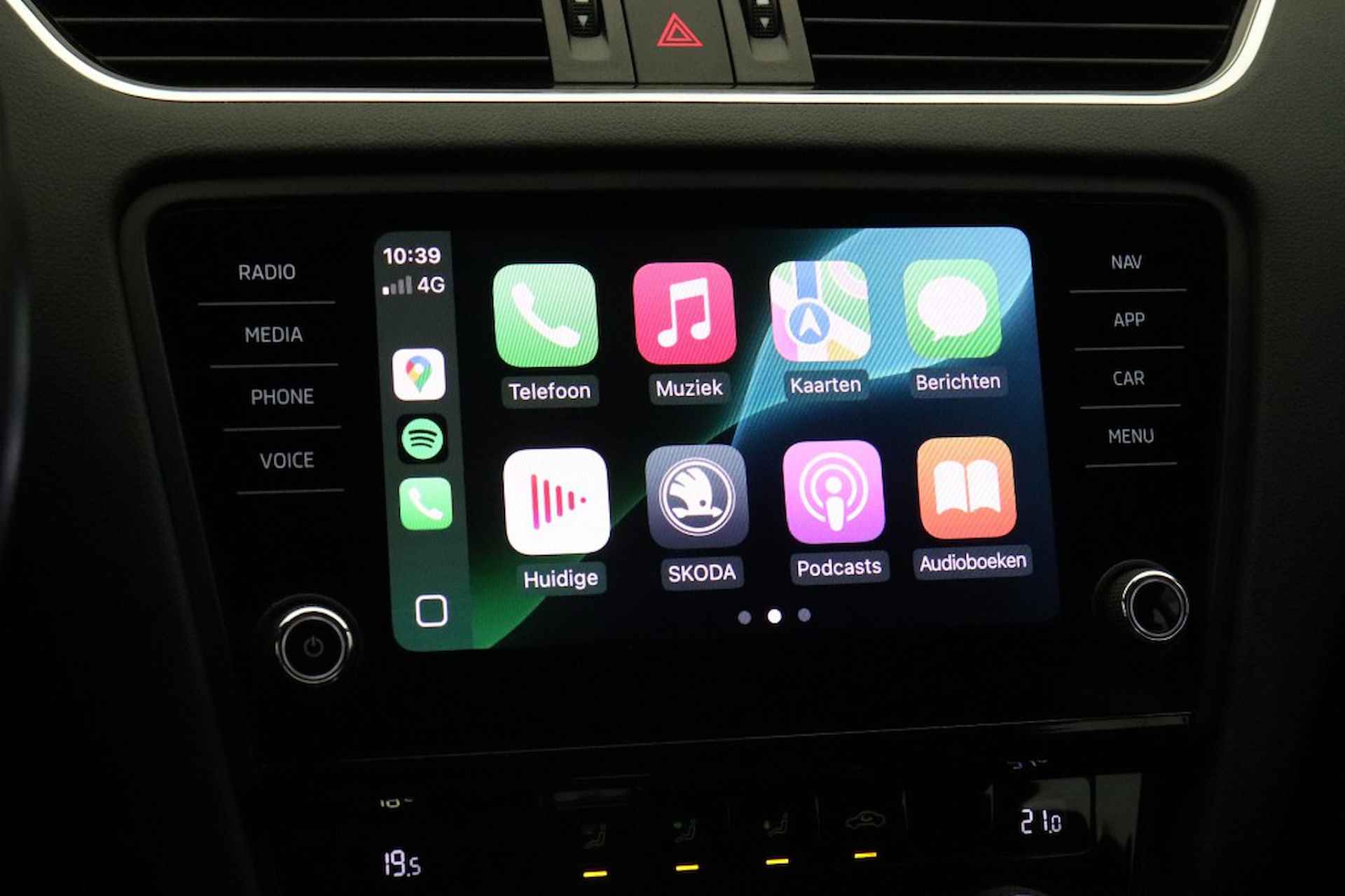 SKODA Octavia 1.6 TDI Combi Ambition Business Automaat - Carplay, Navi - 5/32