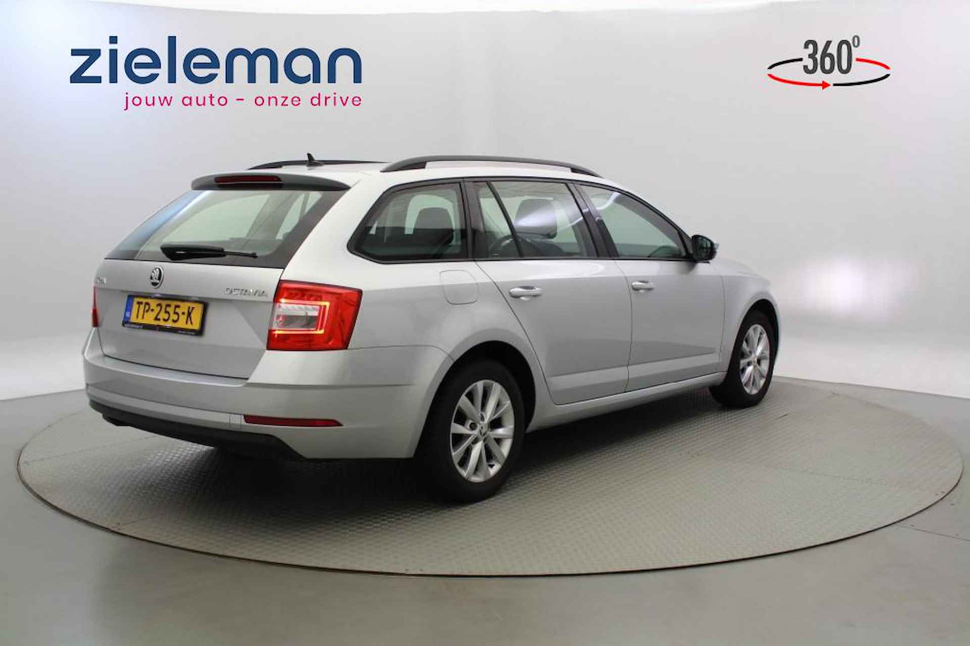 SKODA Octavia 1.6 TDI Combi Ambition Business Automaat - Carplay, Navi - 11/32