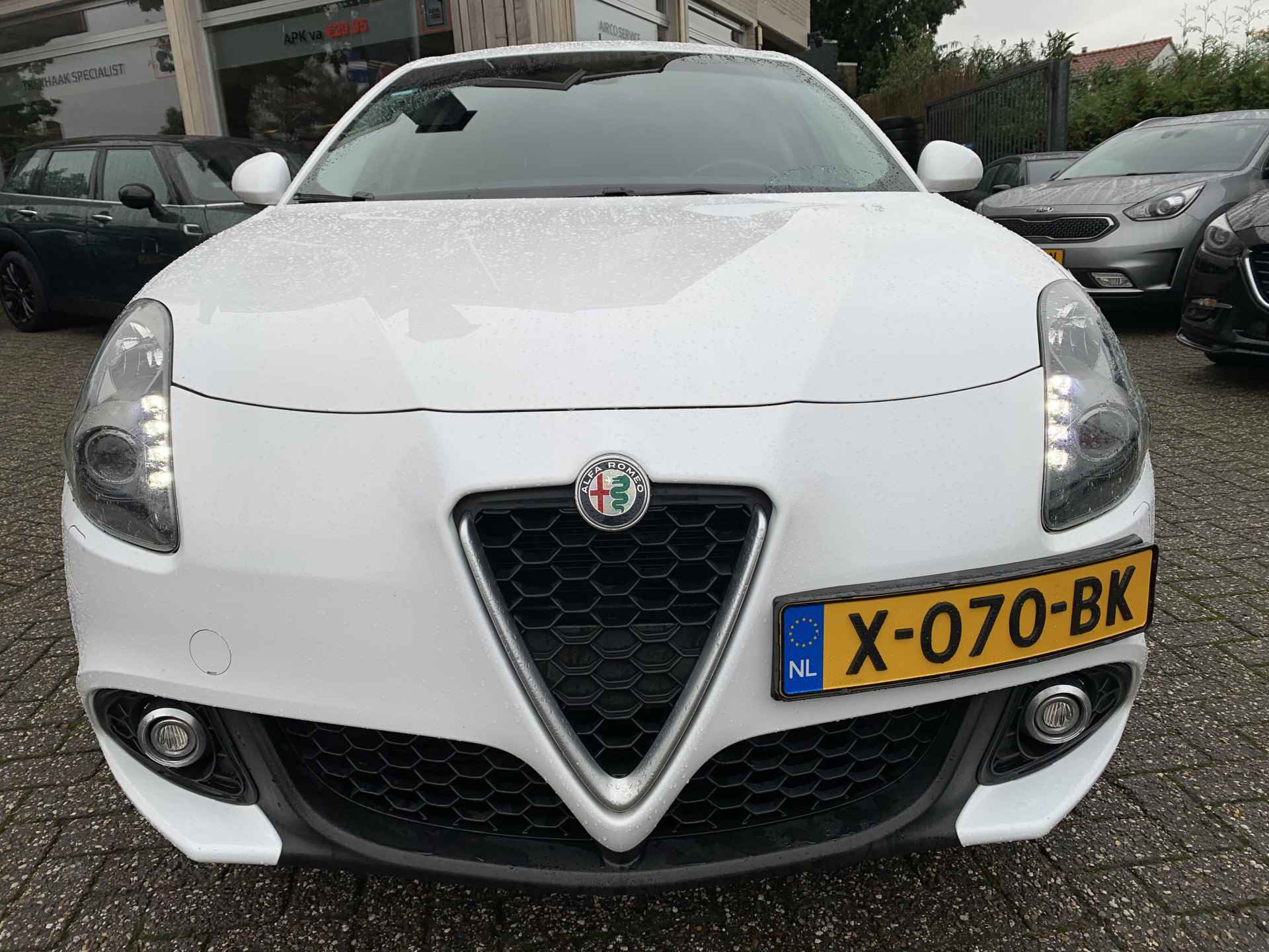 Alfa Romeo Giulietta 1.4 Turbo 170pk Super Aut. Navi | Clima | 18inch - 16/26