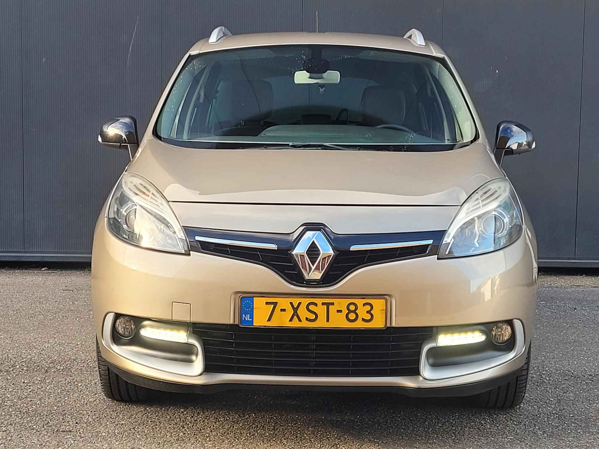 Renault Grand Scénic 1.2 TCe Limited 1e Eigenaar | Navi | Cruise & climate control | Metallic lak | Bovag garantie | NAP - 3/28