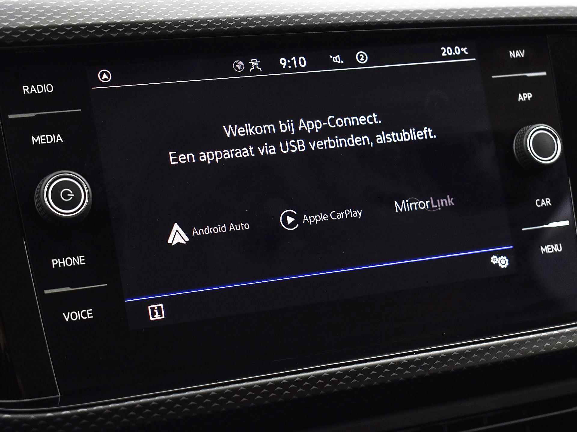 Volkswagen T-Cross 1.0 Tsi 95pk Life | Airco | Navi | App-Connect | DAB | ACC | P-Sensoren | 16'' Inch | Garantie t/m 21-06-2027 of 100.000km - 28/32