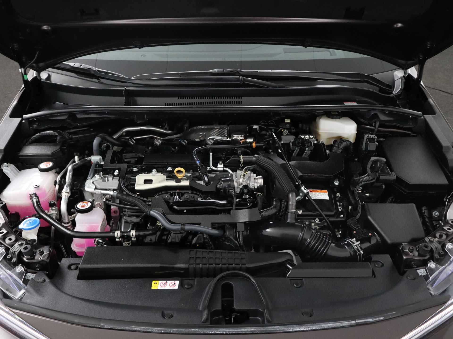 Toyota Corolla Touring Sports 2.0 Hybrid Executive | Navigatie | Apple Carplay/Android Auto | Orgineel NL Auto - 33/41