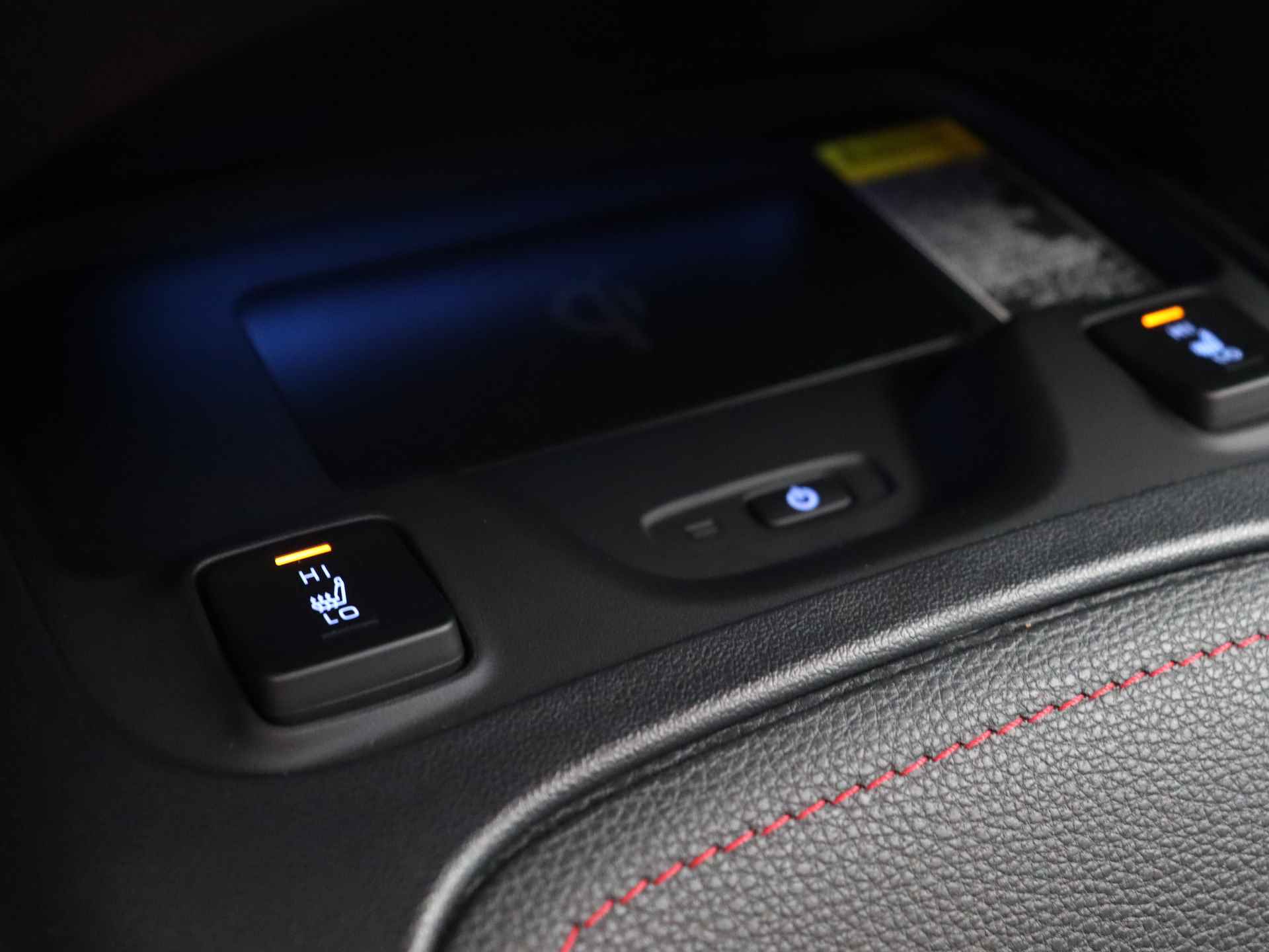 Toyota Corolla Touring Sports 2.0 Hybrid Executive | Navigatie | Apple Carplay/Android Auto | Orgineel NL Auto - 39/41