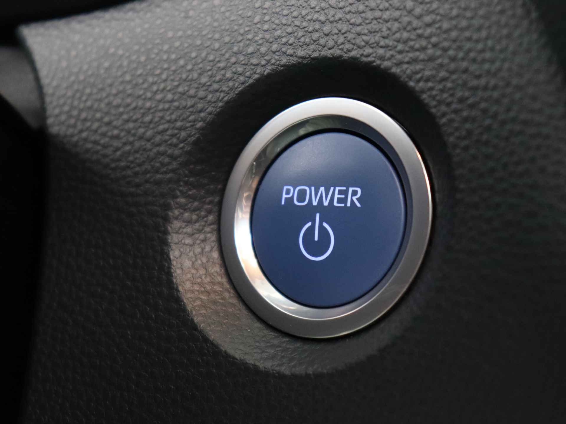 Toyota Corolla Touring Sports 2.0 Hybrid Executive | Navigatie | Apple Carplay/Android Auto | Orgineel NL Auto - 40/41