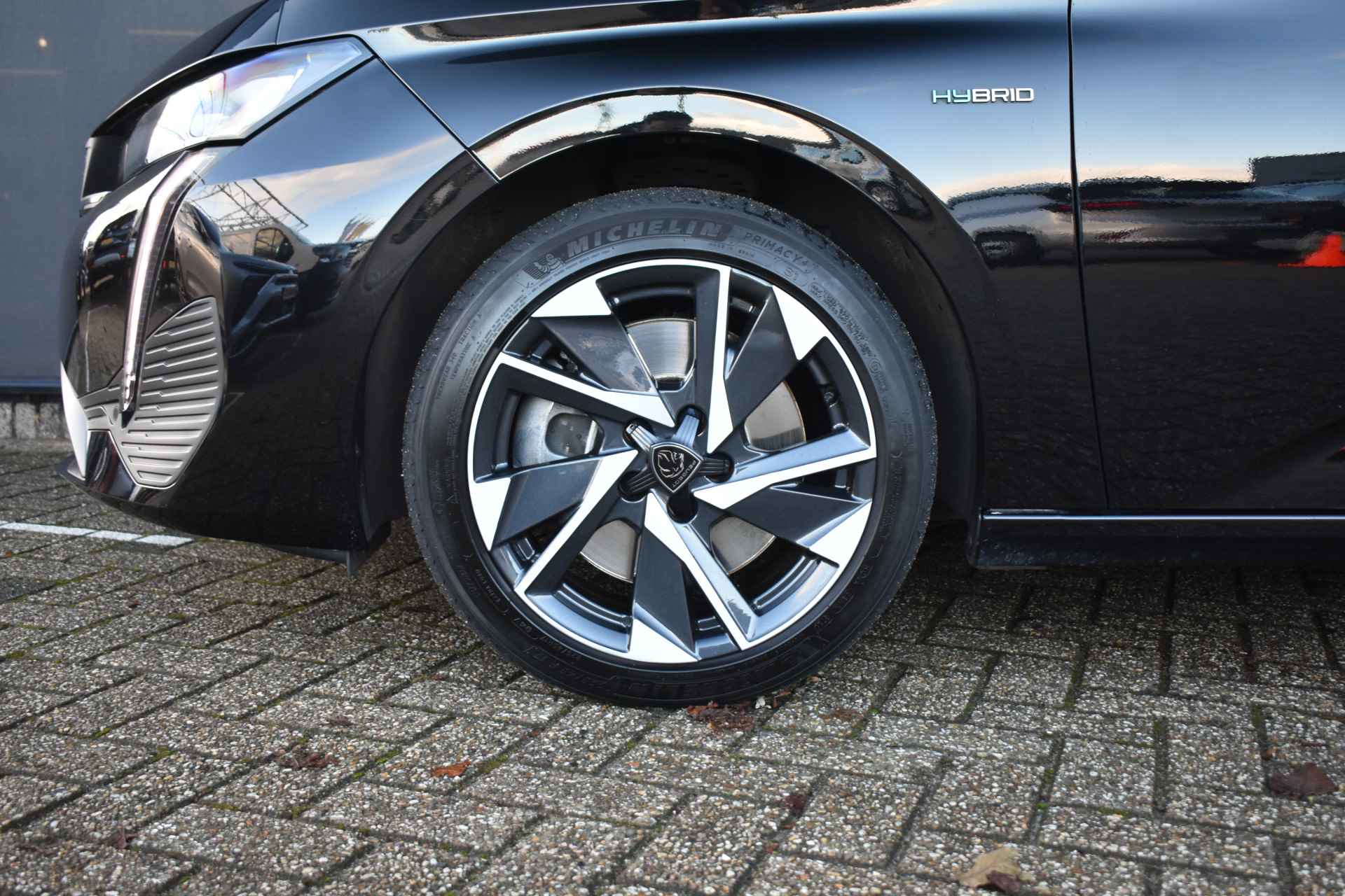 Peugeot 308 SW 1.6 Plug-In HYbrid 180 Allure Pack Business | Afn. Trekhaak | AGR-Comfortstoel | Stoelverwarming | Adaptive Cruise | Navigati - 33/50