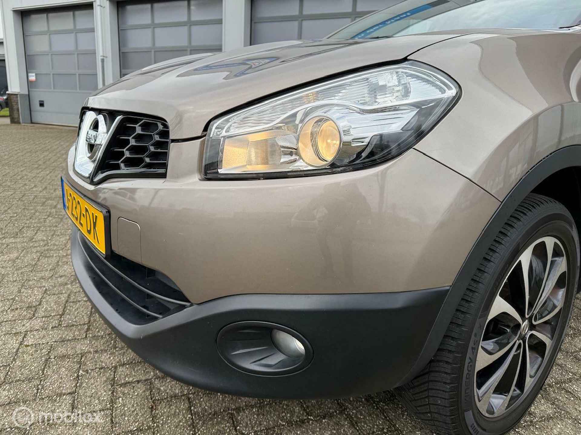 NISSAN QASHQAI +2 2.0 OPTIMA 7 PERSONEN 12 MND BOVAG RIJKLAAR PRIJS - 4/26